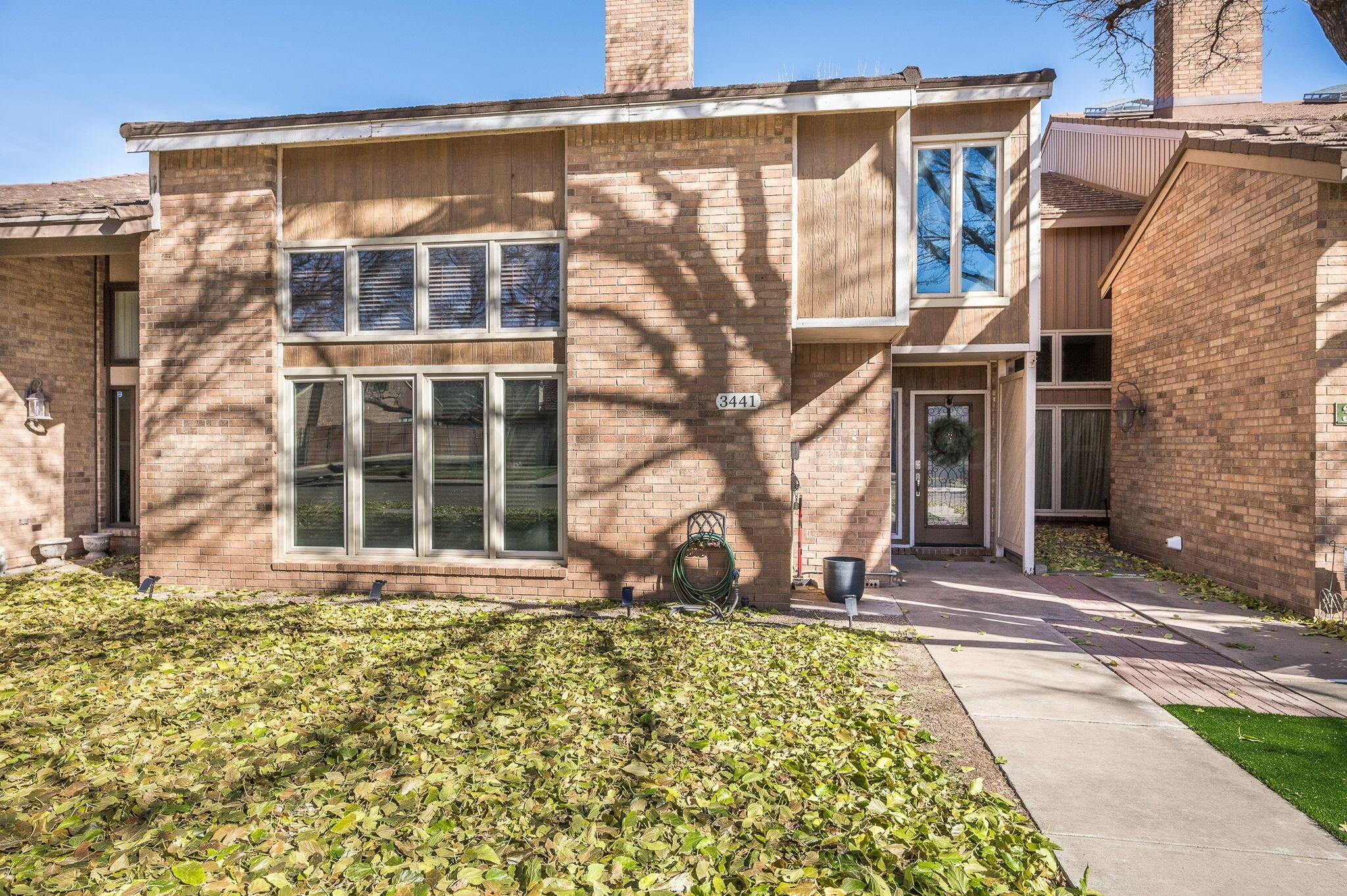 3441 Gladstone Lane Property Photo