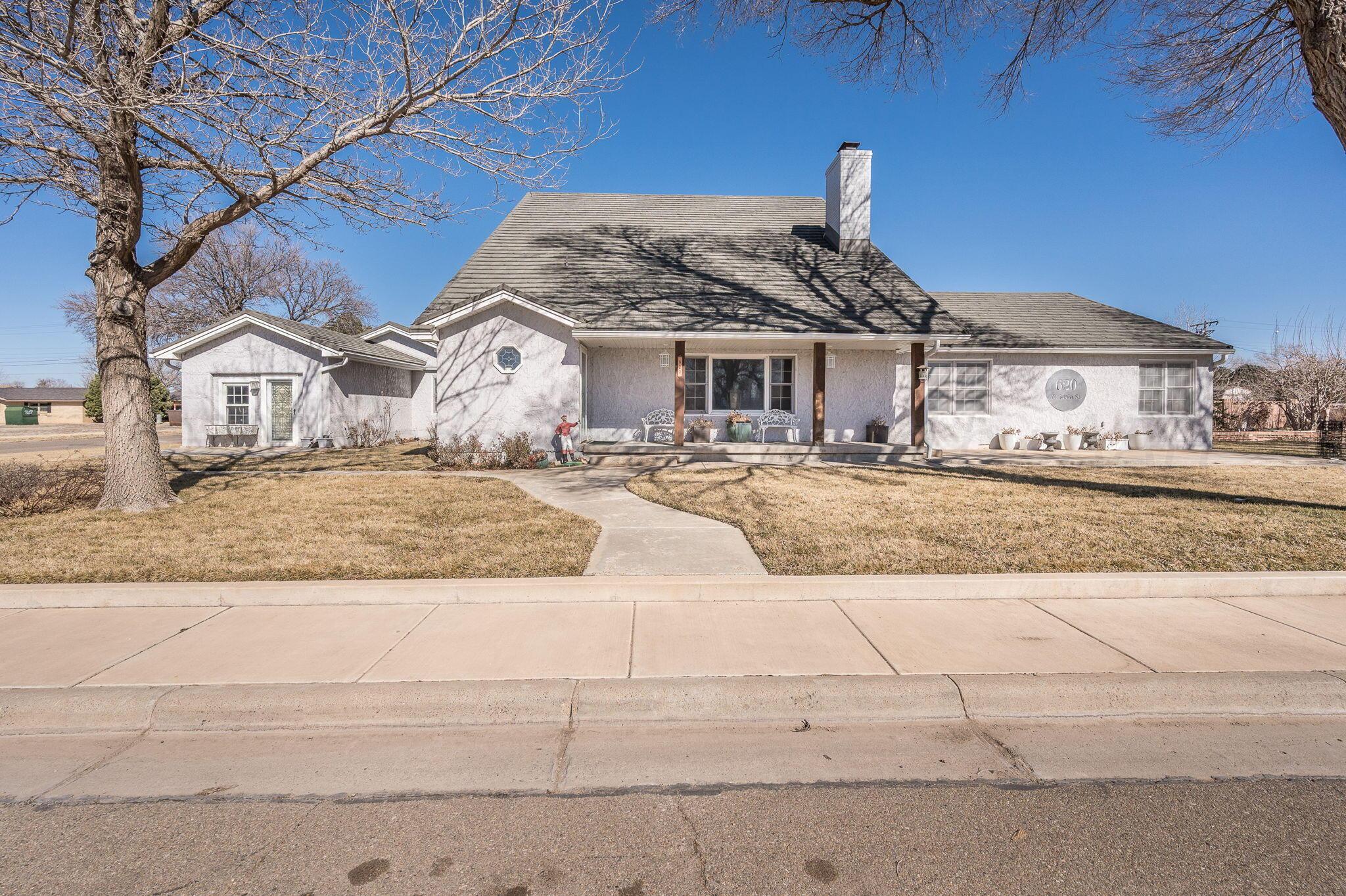 620 N Main Street Property Photo