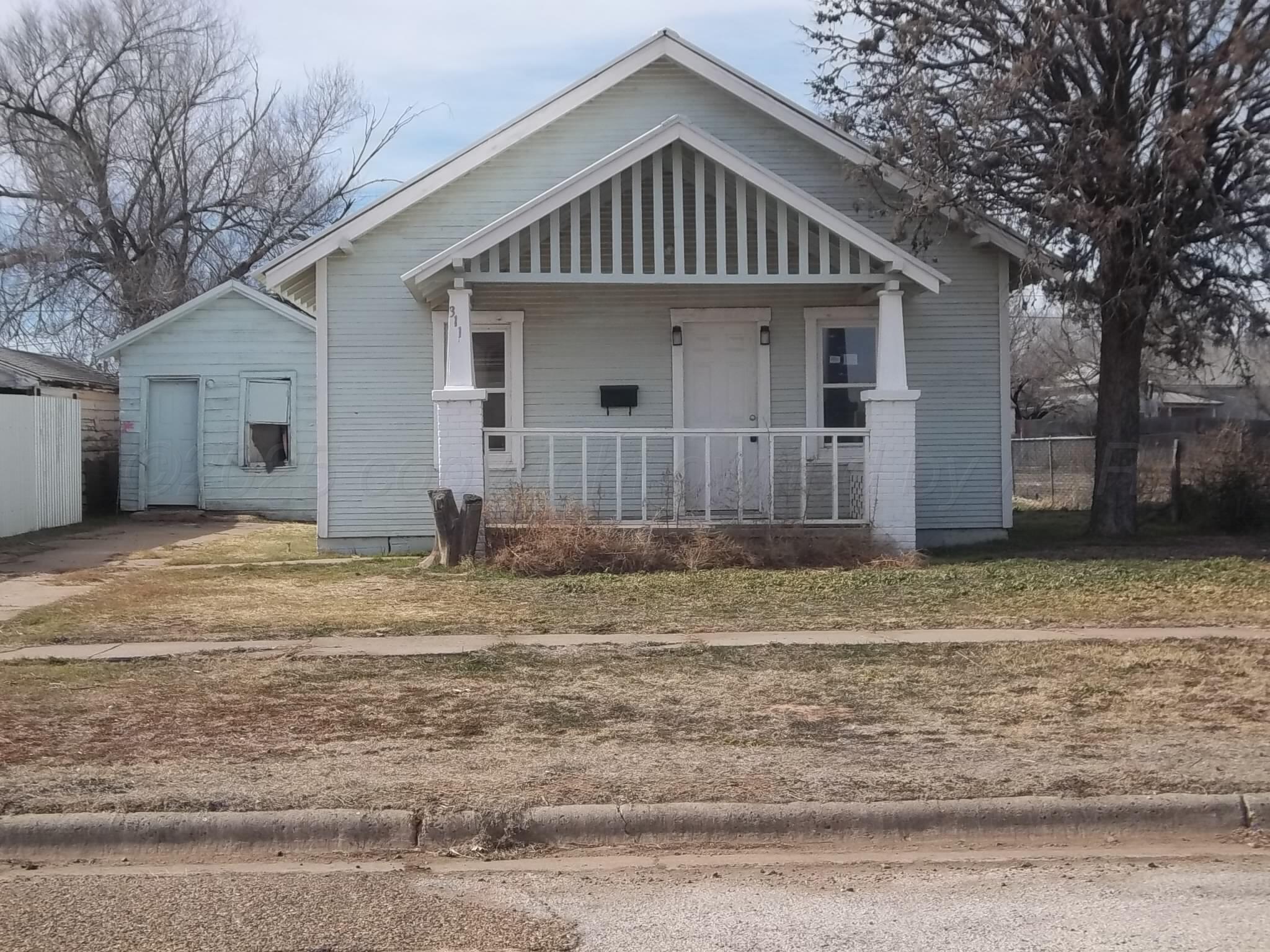 311 N Bowie Avenue Property Photo