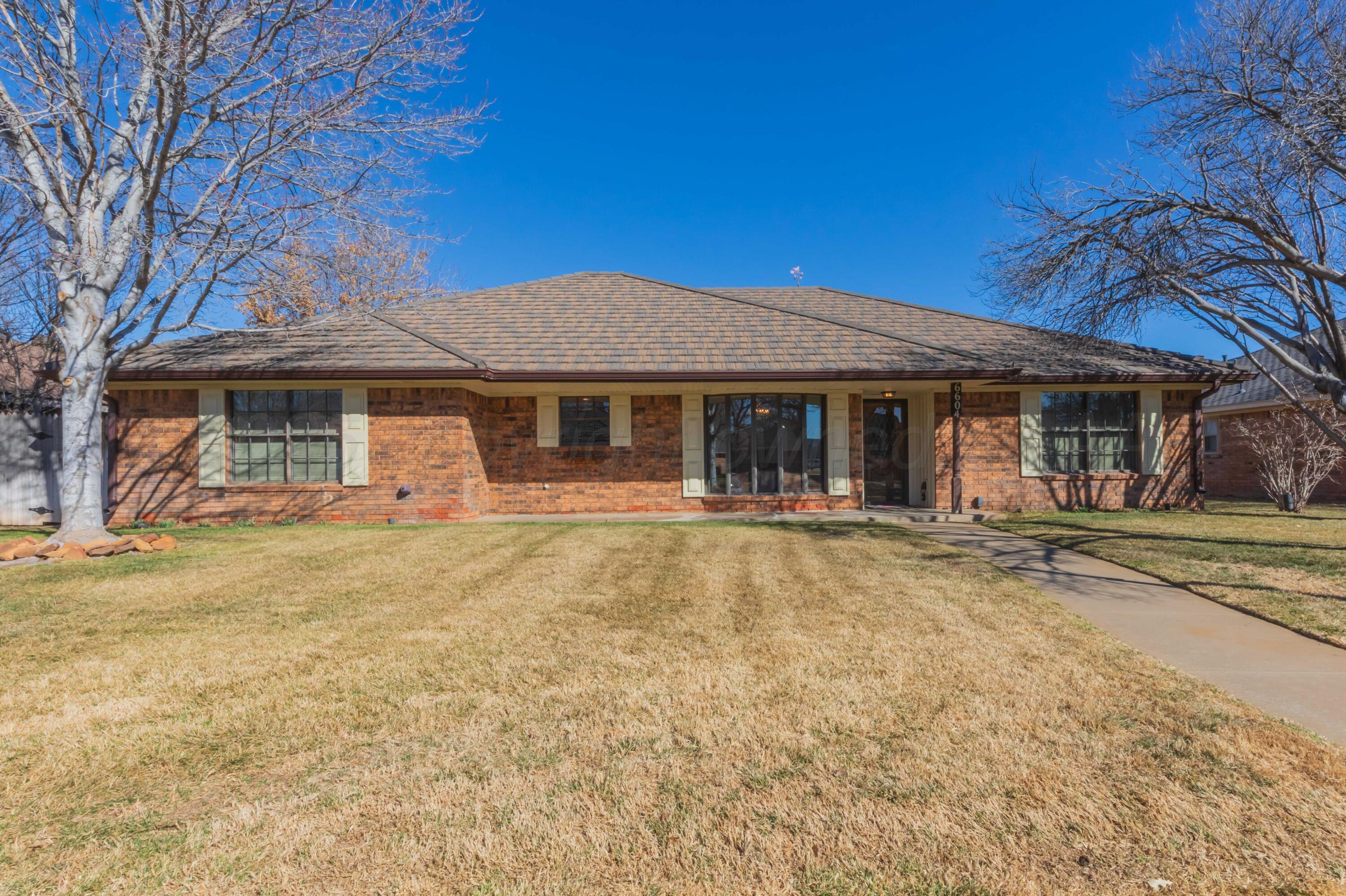 6604 WENTWORTH Drive Property Photo 1