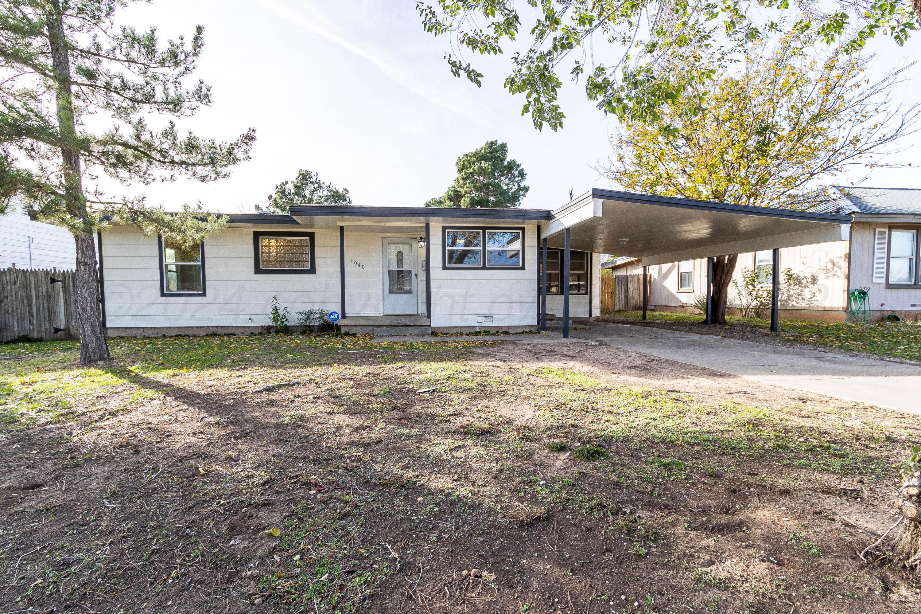 1940 Aspen Street Property Photo