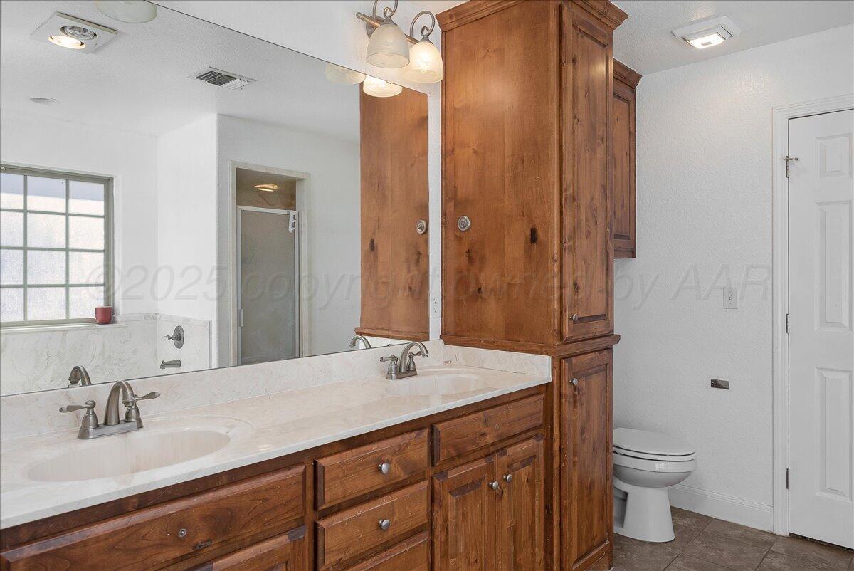 3904 Arden Road Property Photo 12