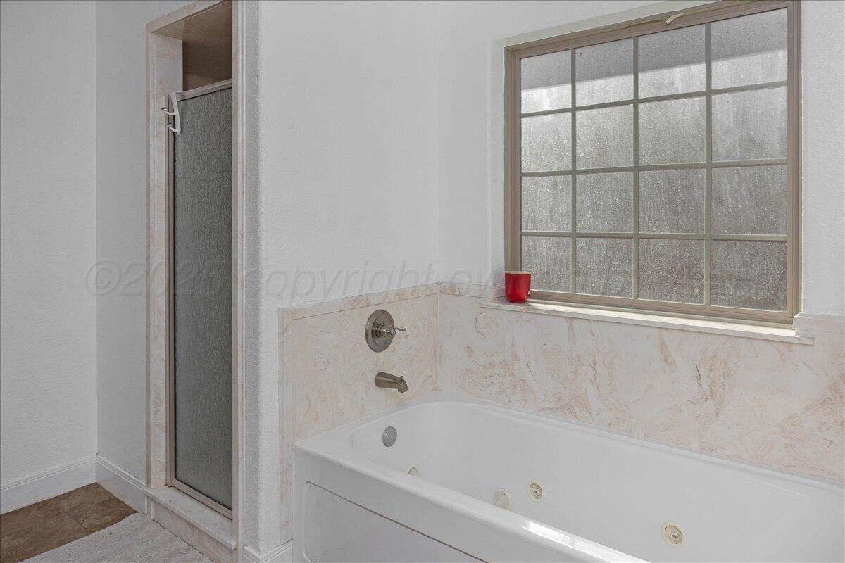 3904 Arden Road Property Photo 13