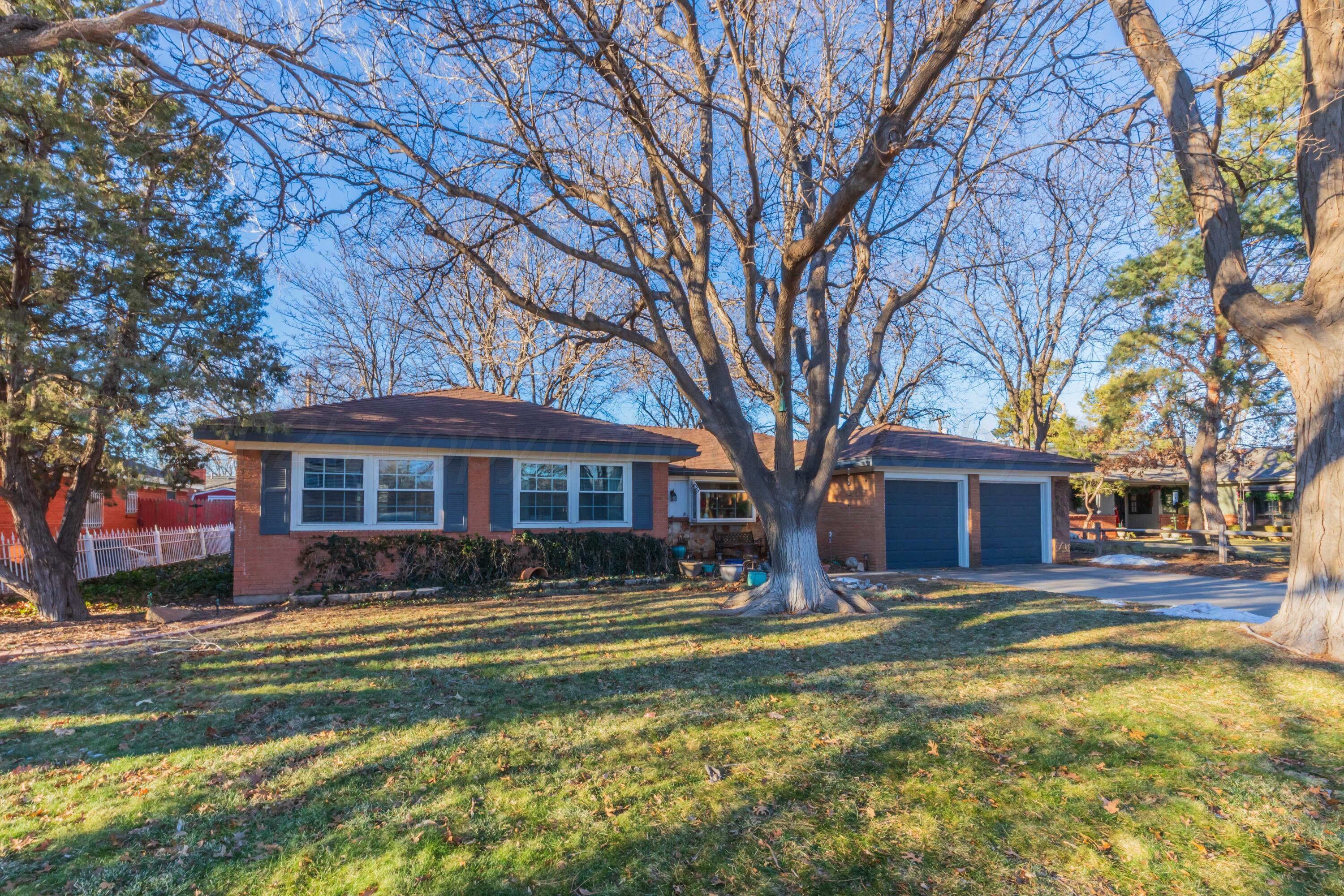 3930 Doris Drive Property Photo