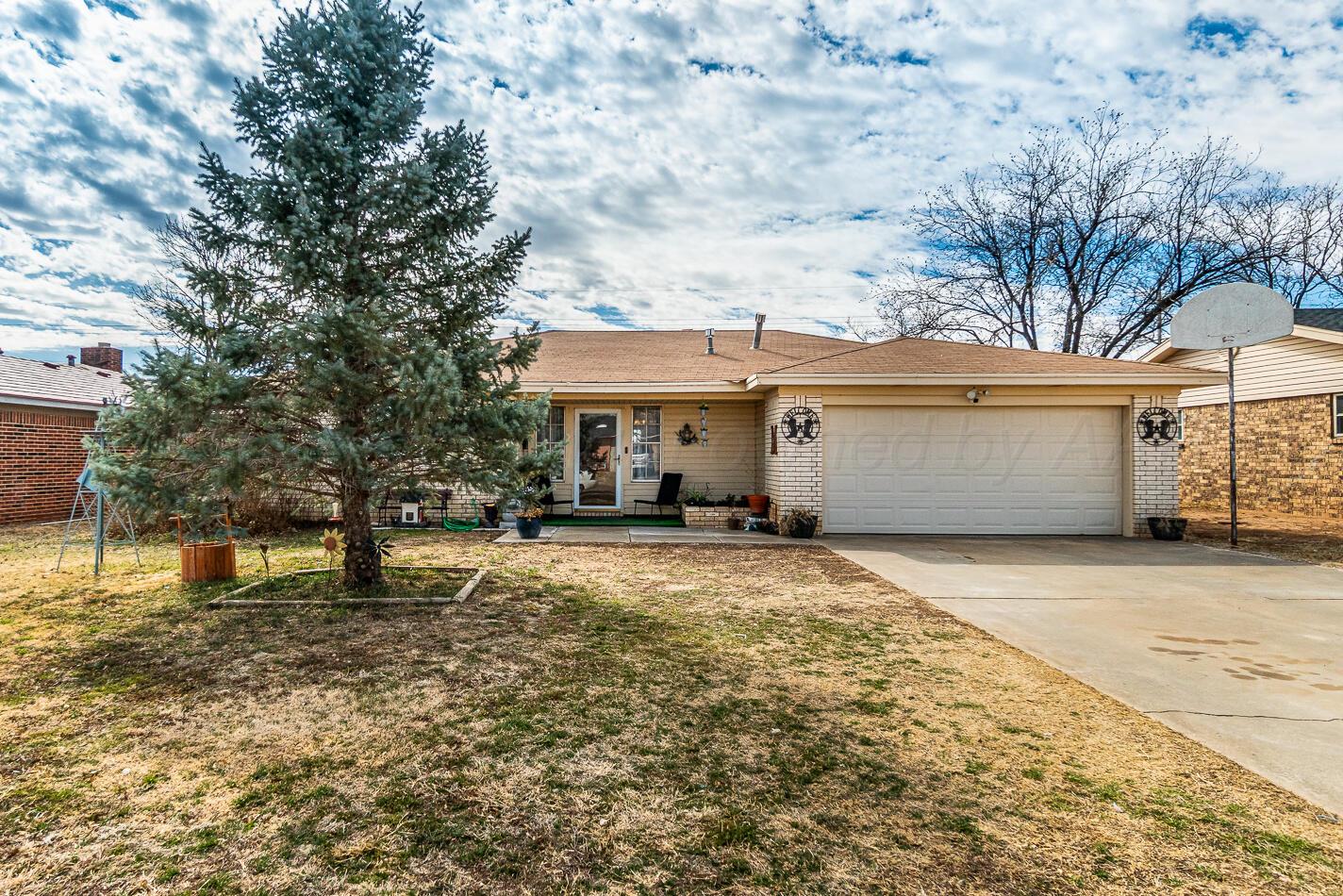 707 W Pine Street Property Photo