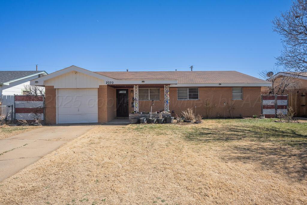 2030 Dahlia Street Property Photo