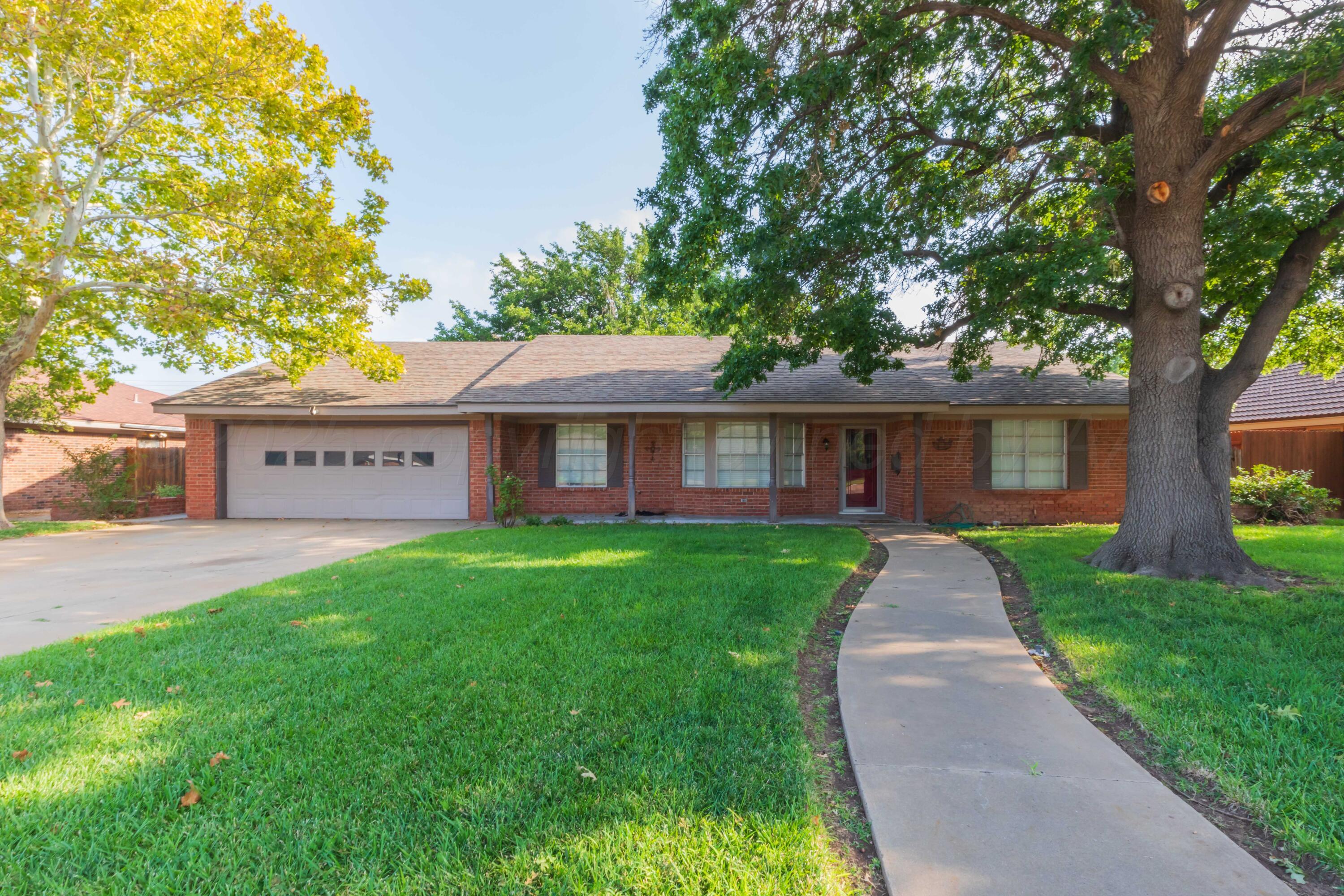 6710 Gainsborough Road Property Photo