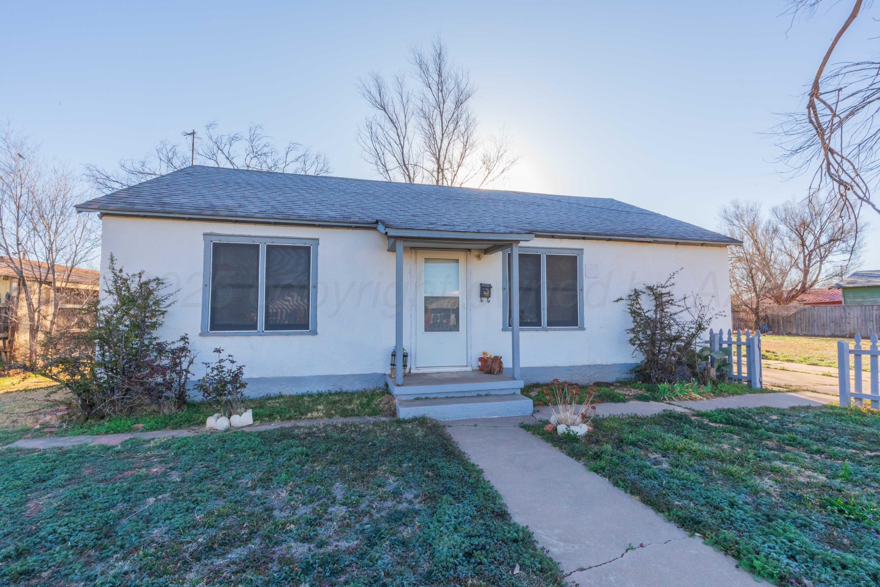 824 S Texas Avenue Property Photo
