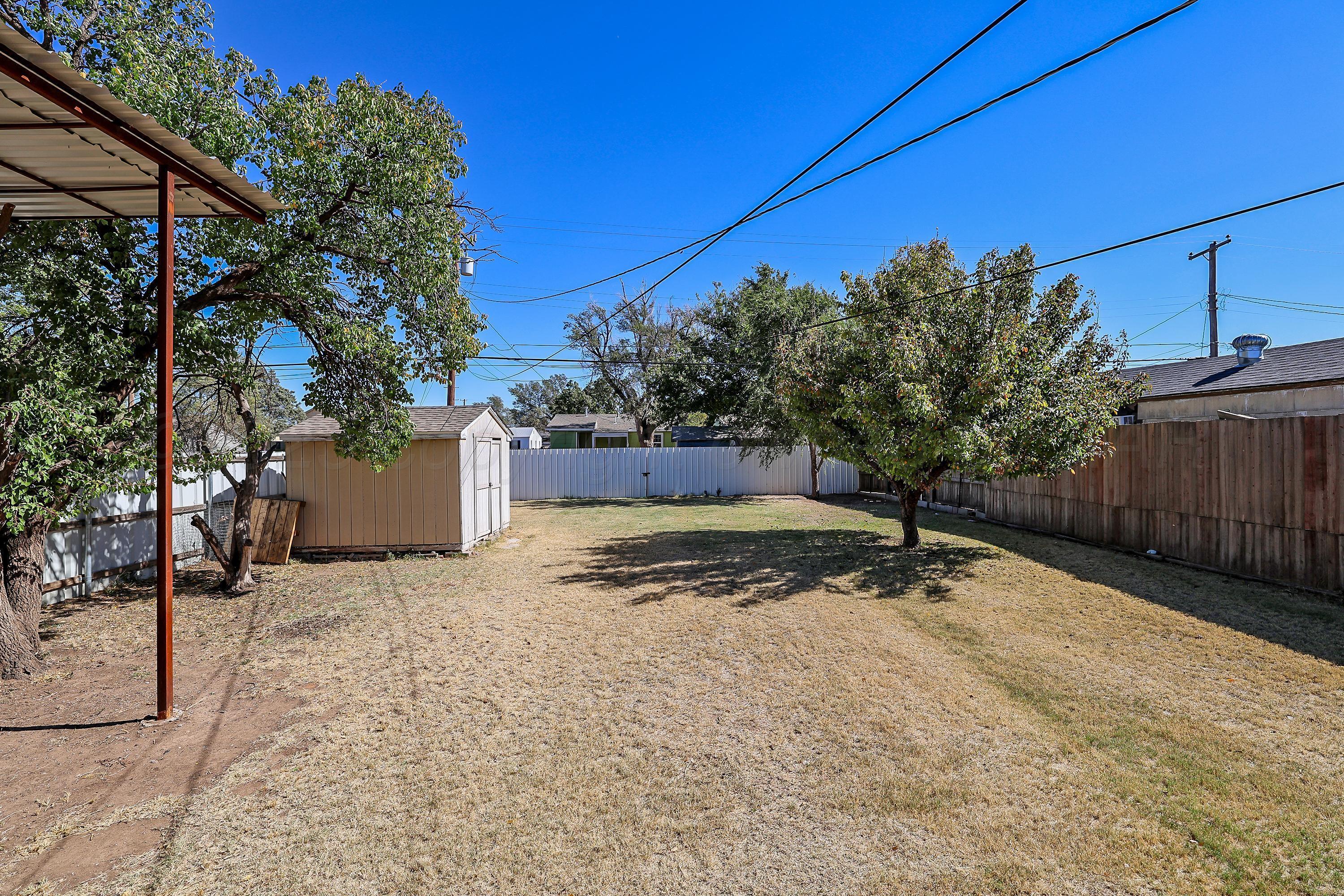 1626 N Manhattan Street Property Photo