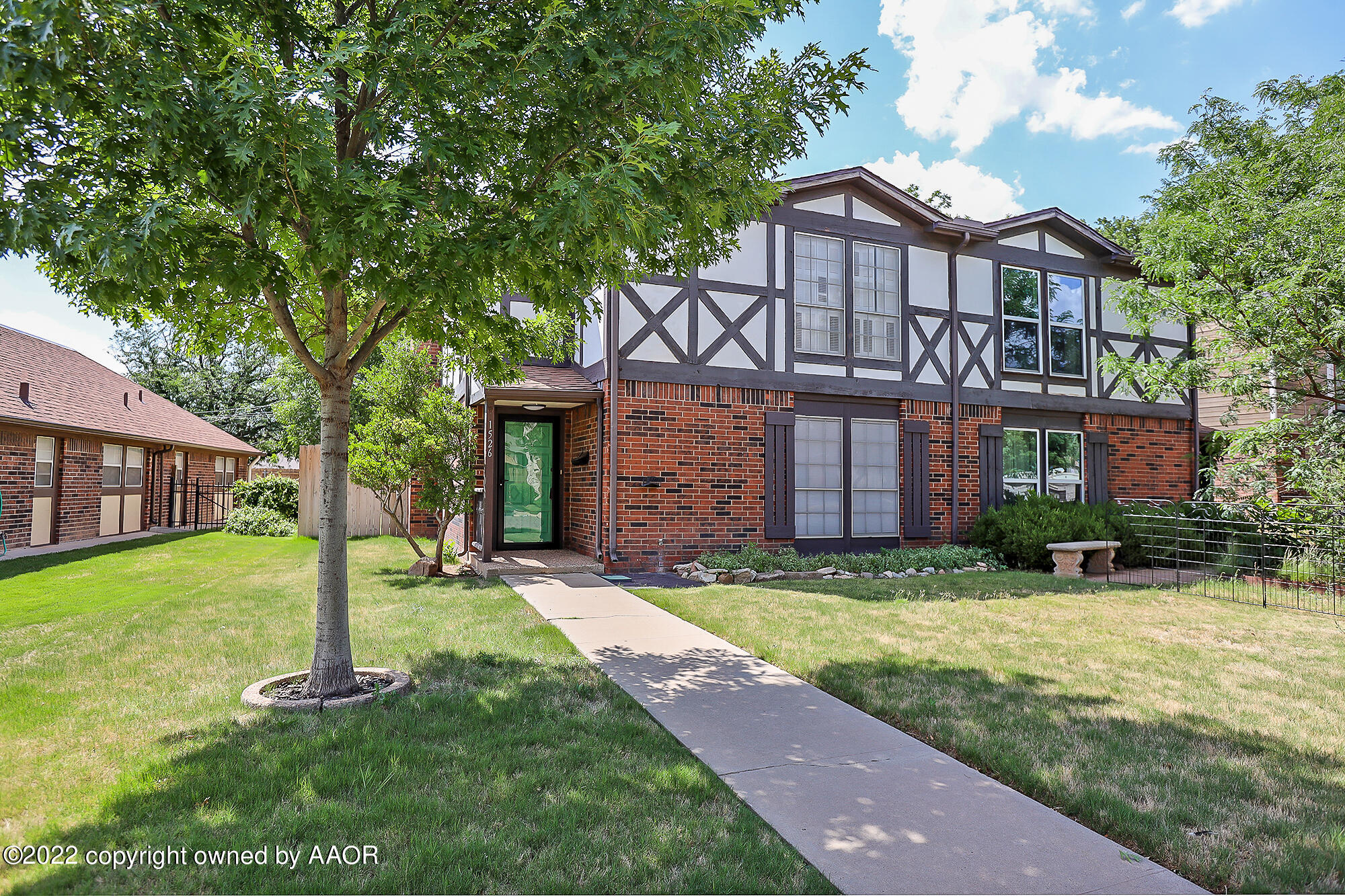 1526 S Alabama Street Property Photo