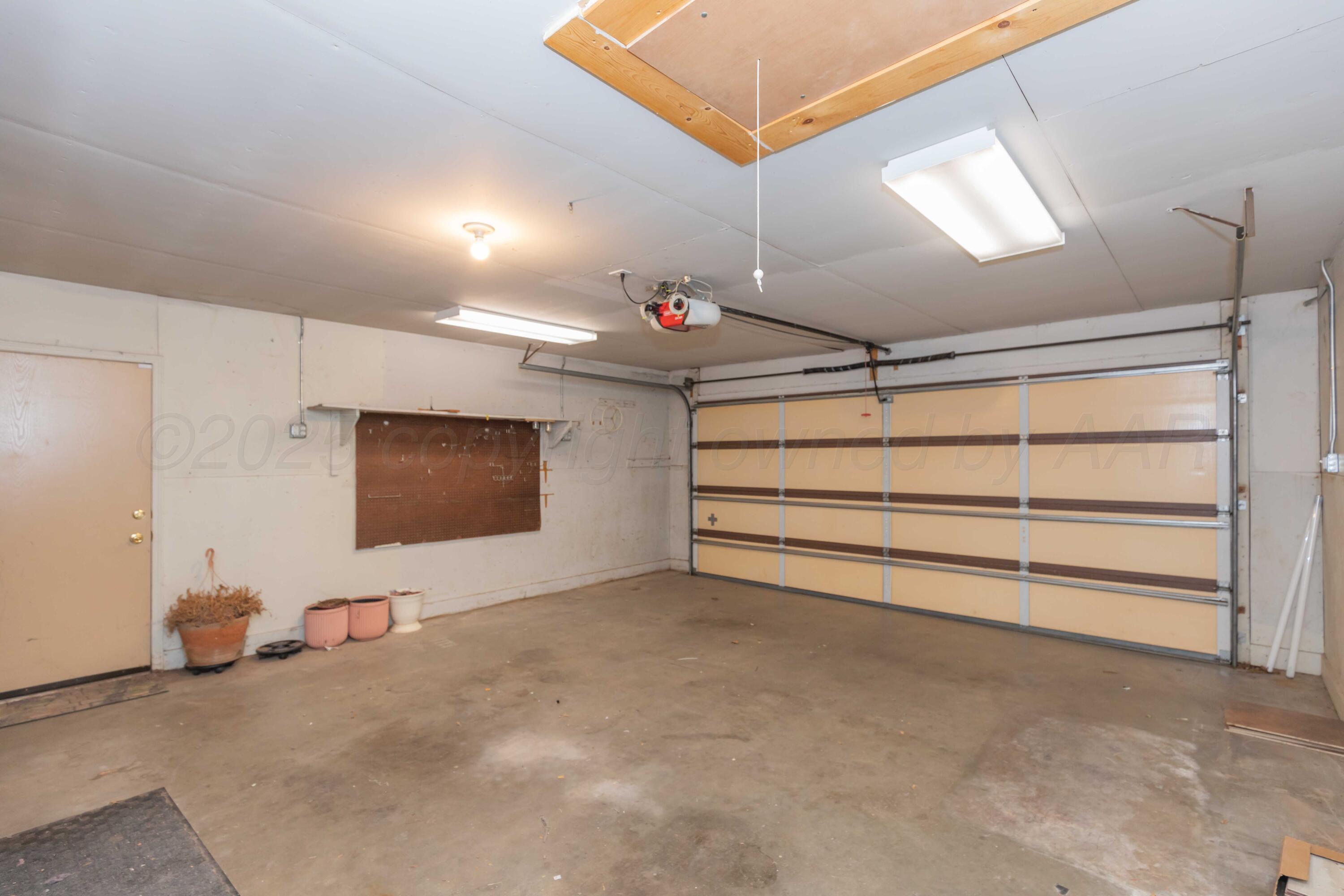 3730 Clearwell Street Property Photo 40