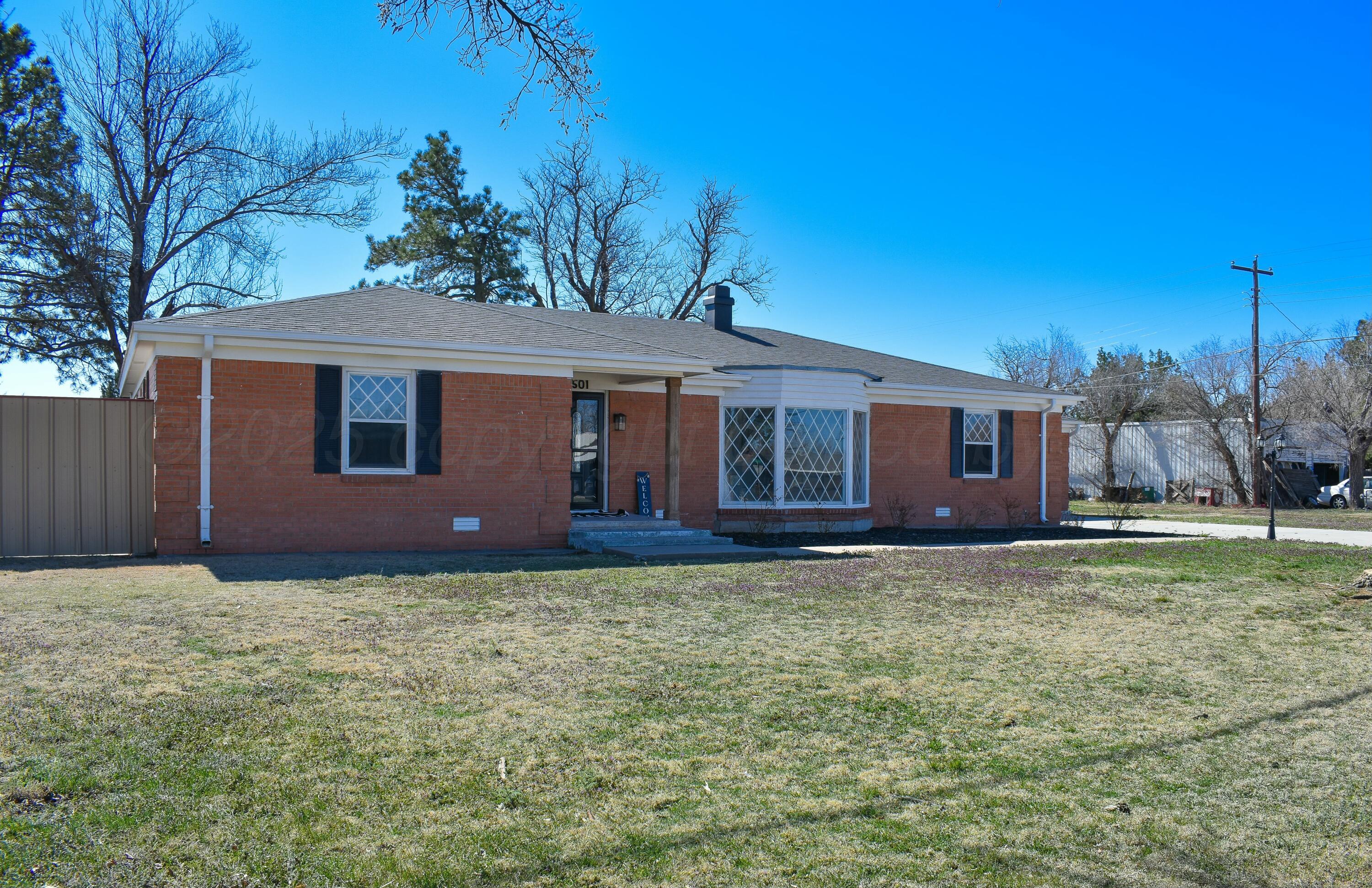 501 W Fourth Avenue Property Photo