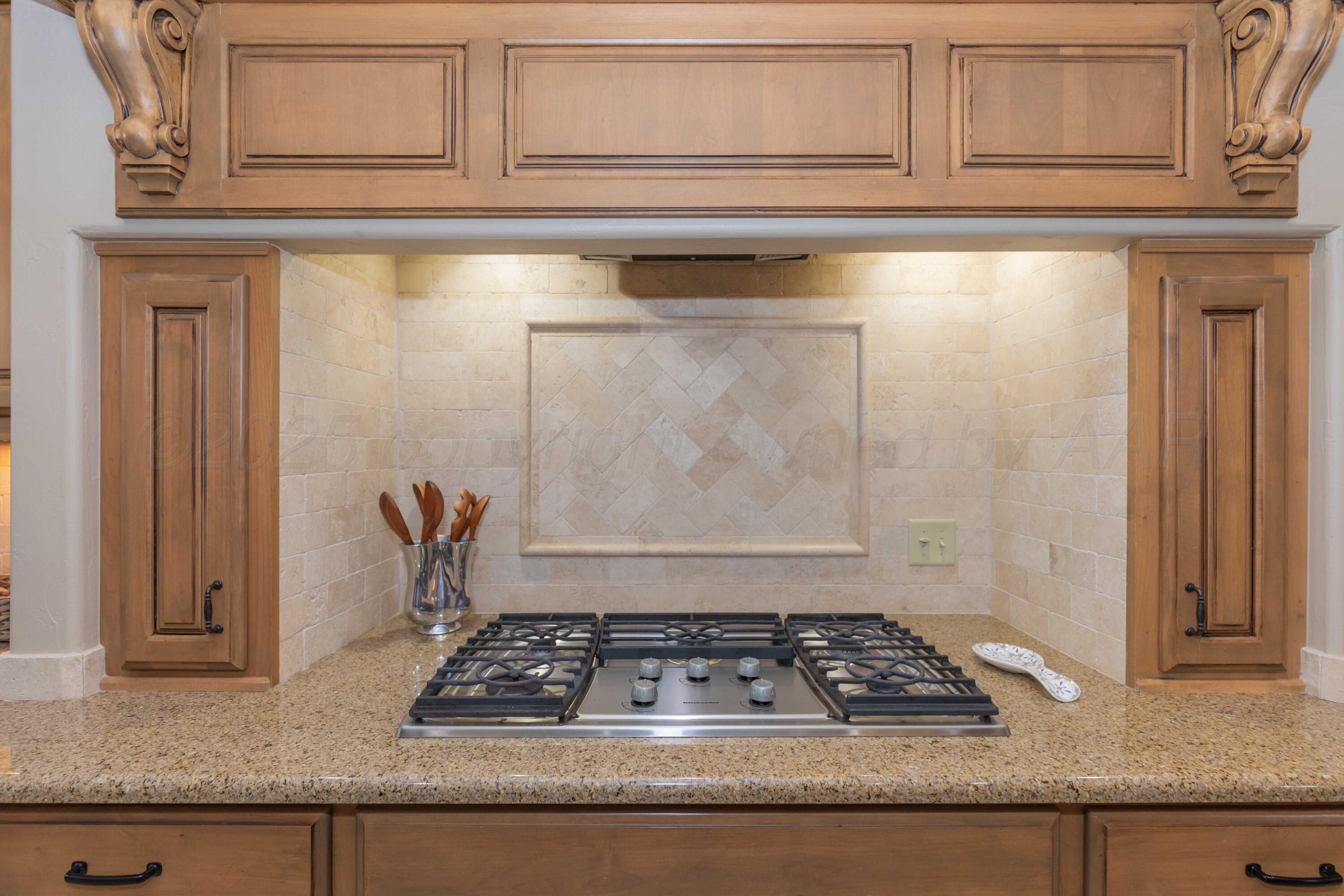 7908 Continental Parkway Property Photo 16