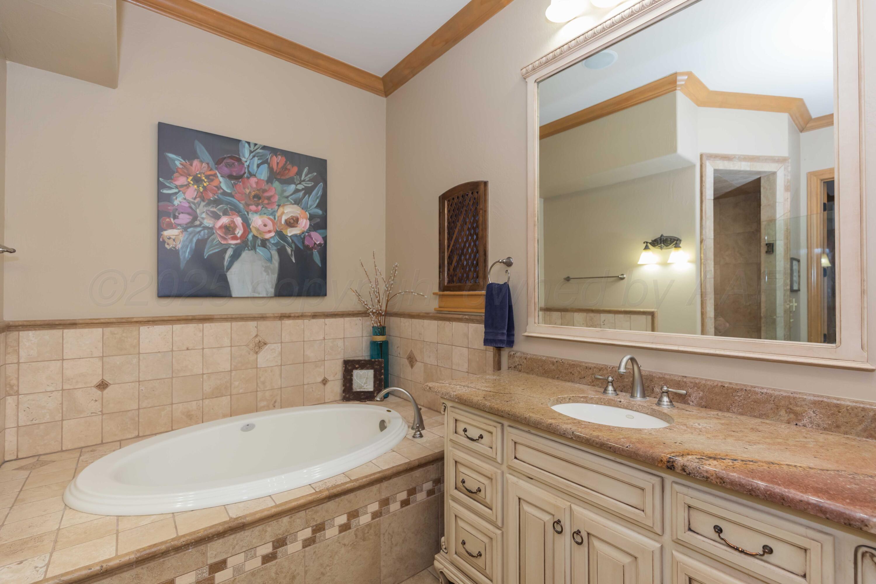 7908 Continental Parkway Property Photo 30
