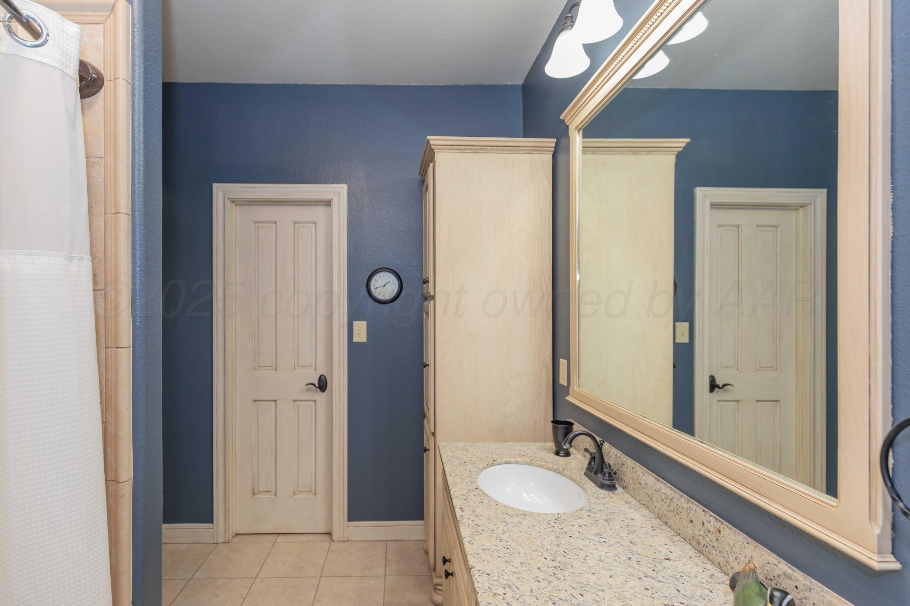7908 Continental Parkway Property Photo 40
