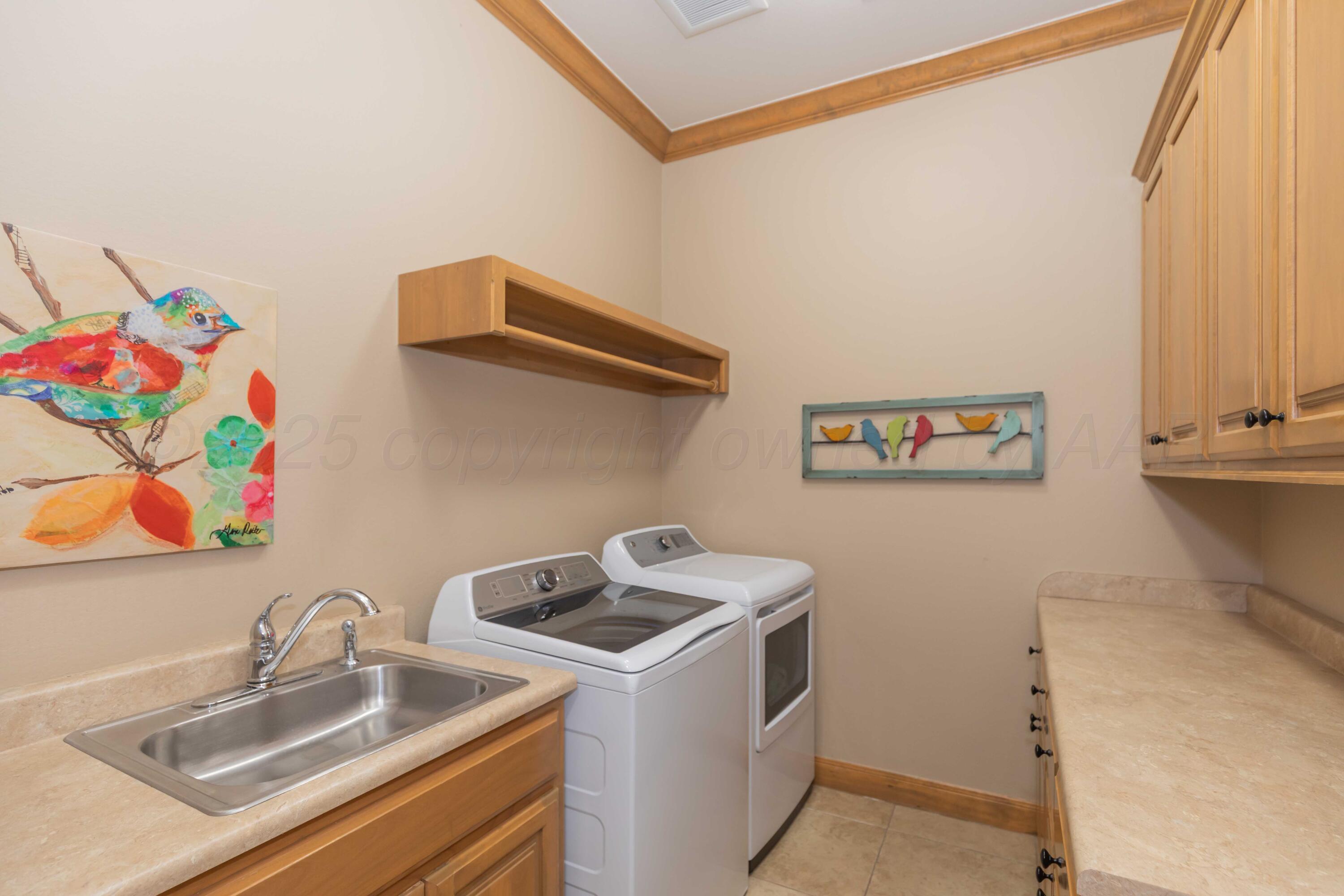7908 Continental Parkway Property Photo 53