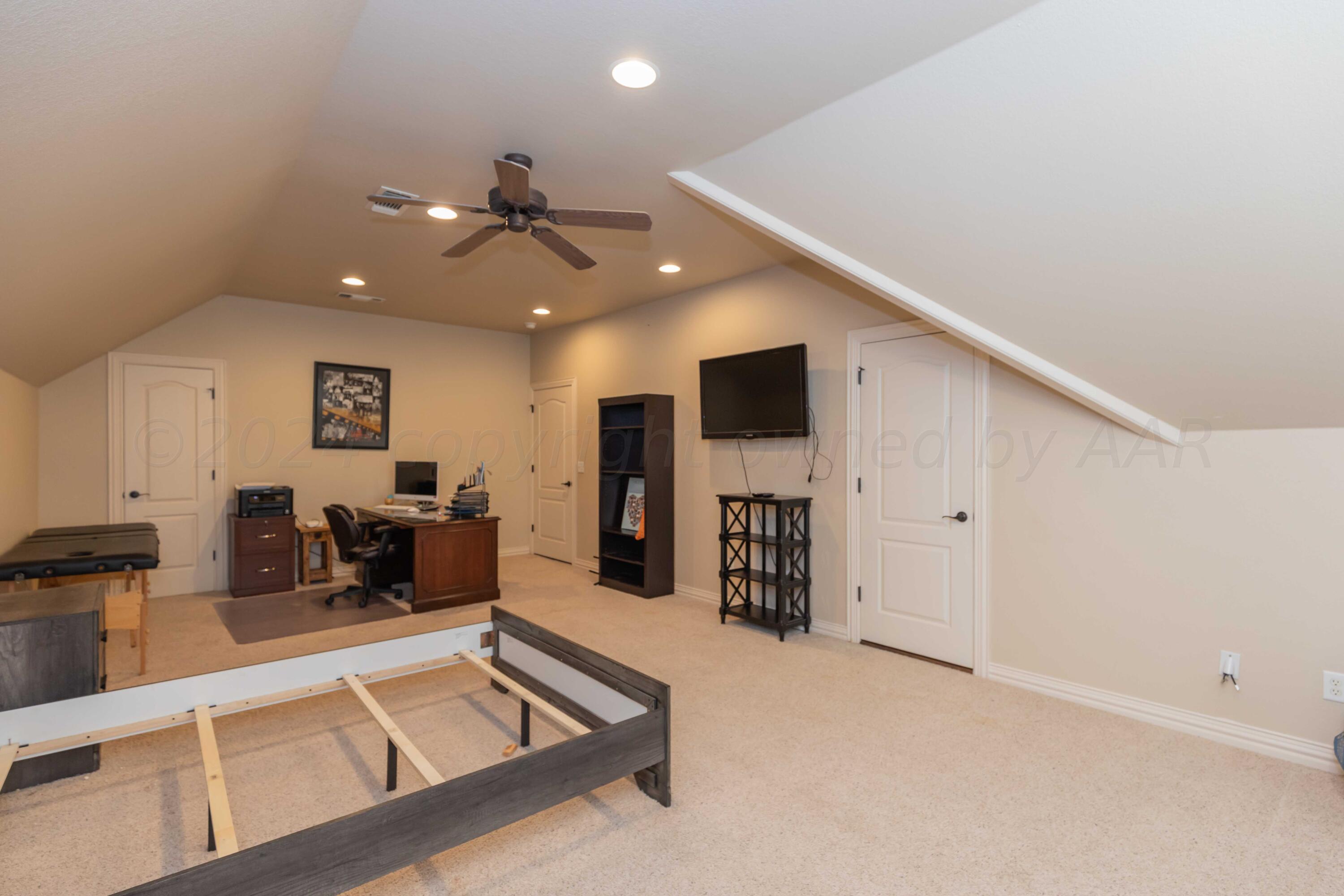 17451 Bobbye Lane Property Photo 13