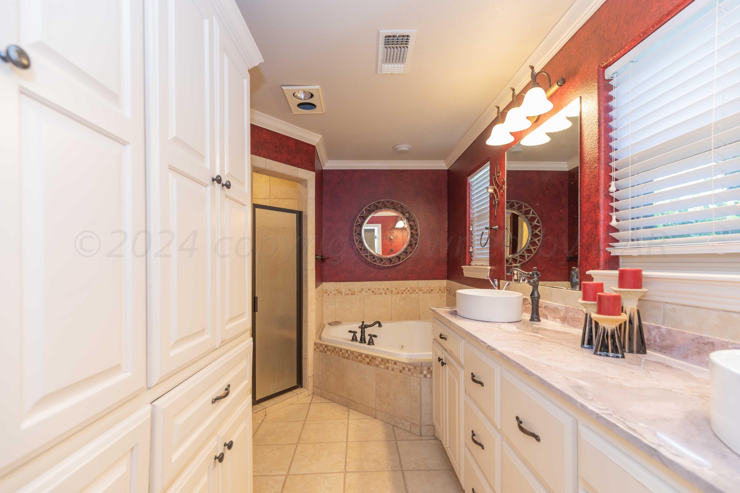17451 Bobbye Lane Property Photo 34