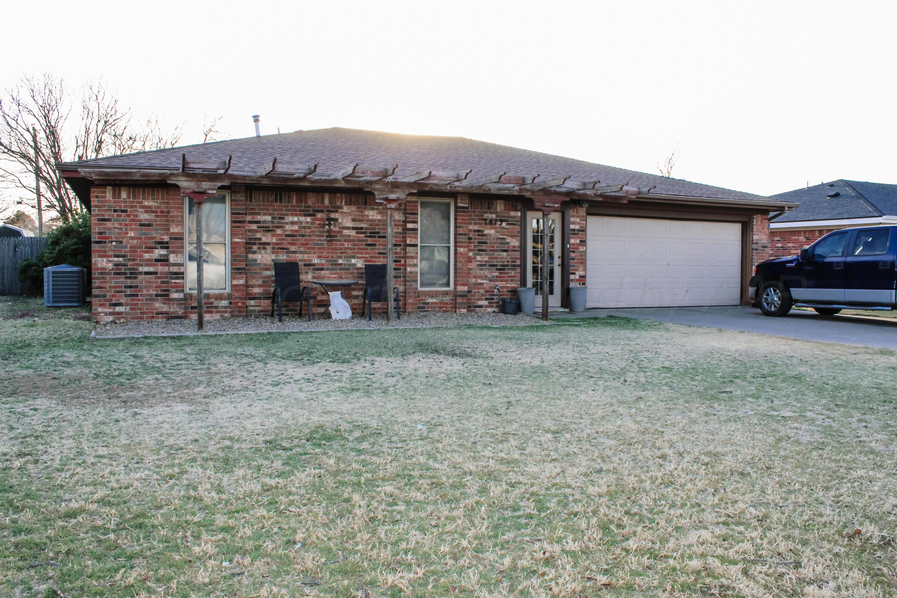 1413 Charles Avenue Property Photo 1