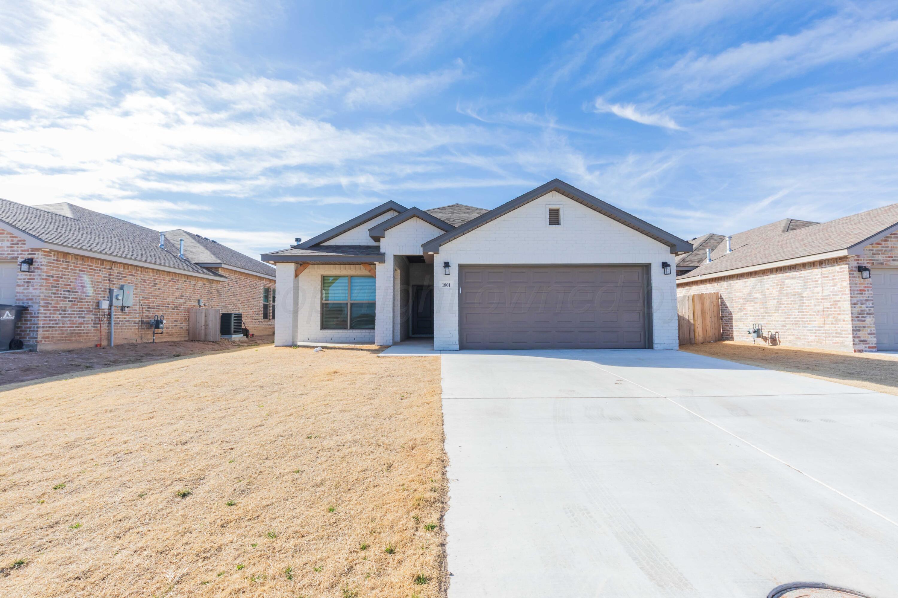 1801 Moon River Road Property Photo