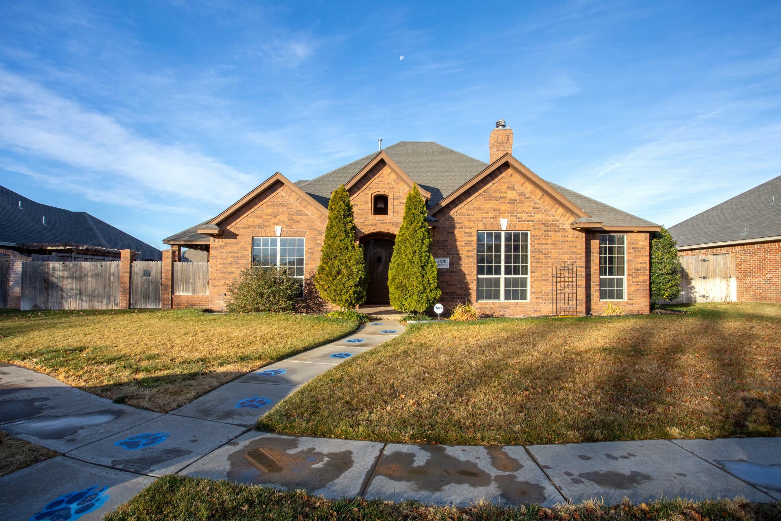 8620 Cortona Drive Property Photo
