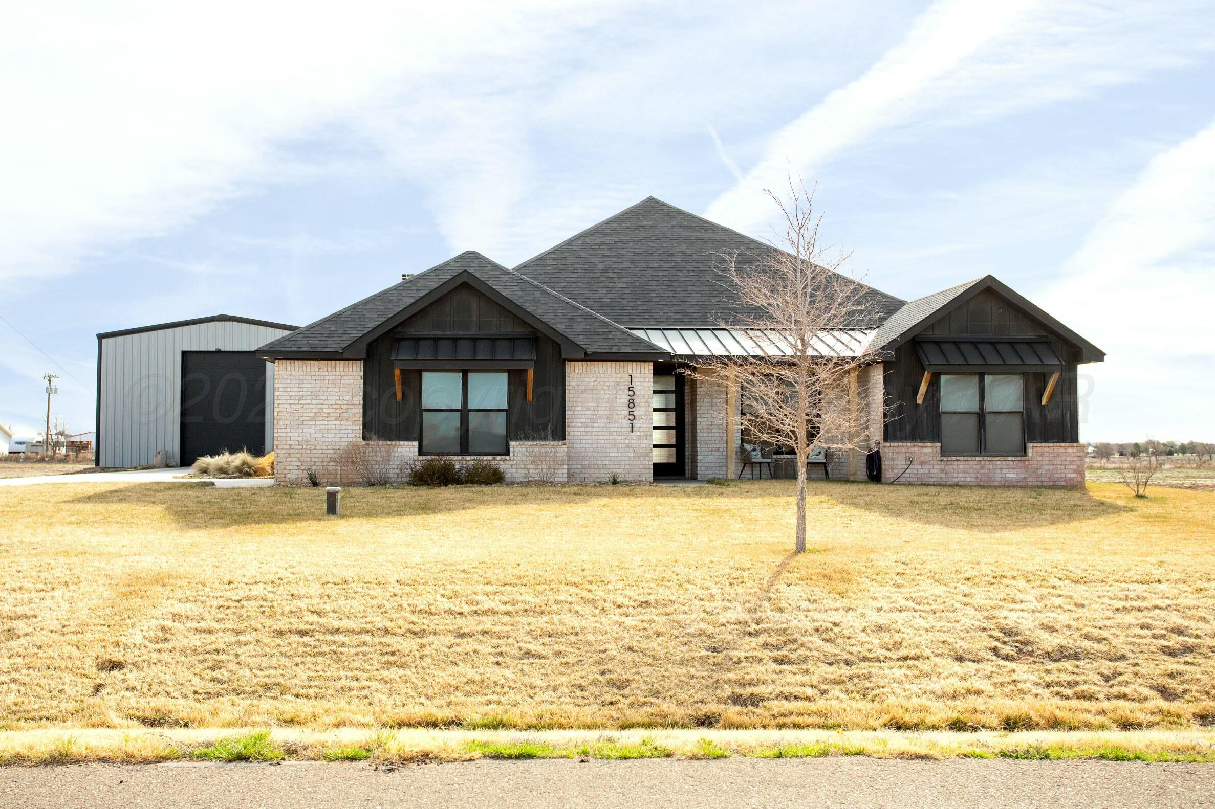 15851 Crossvine Drive Property Photo 1