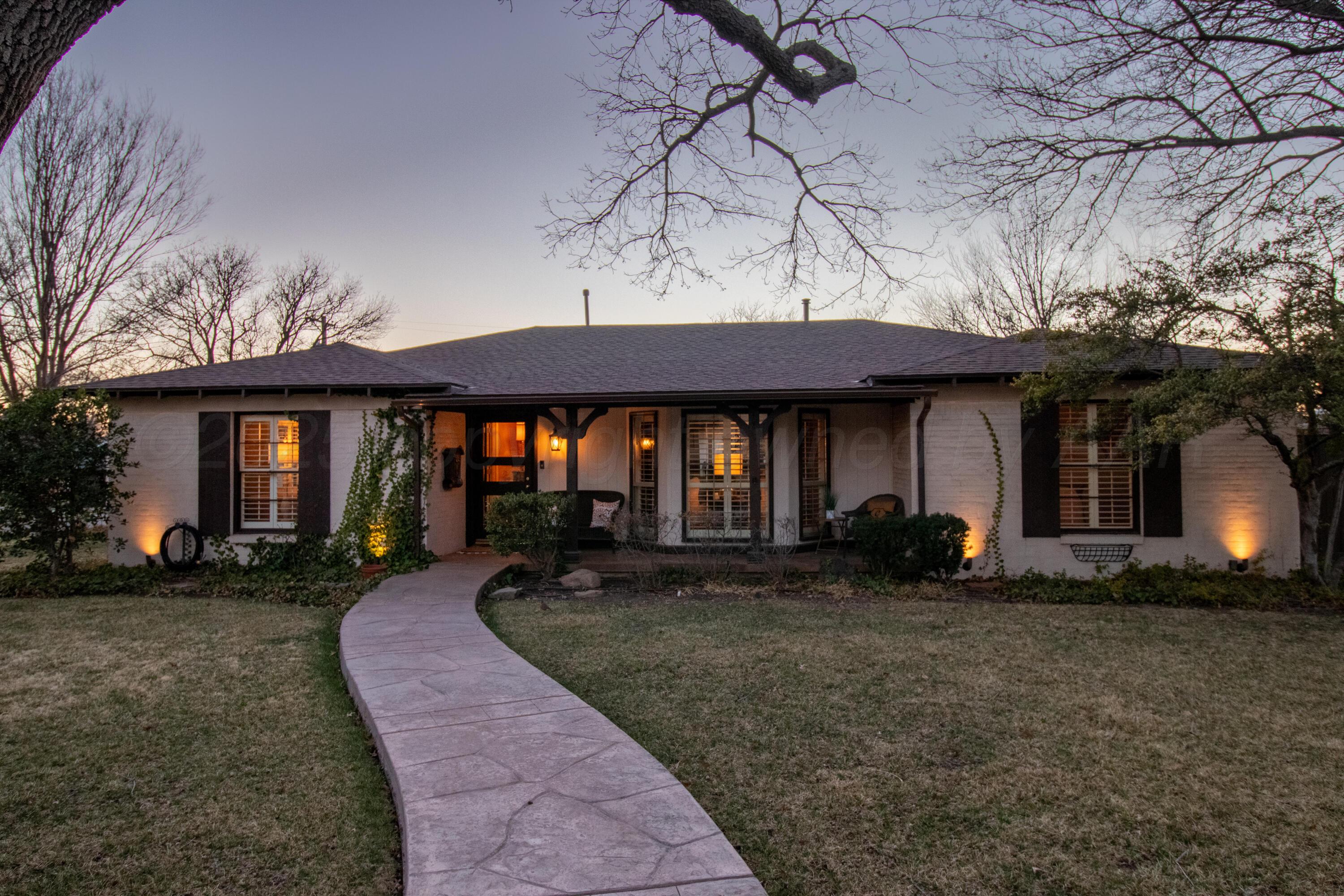 2410 Parker Street Property Photo 1