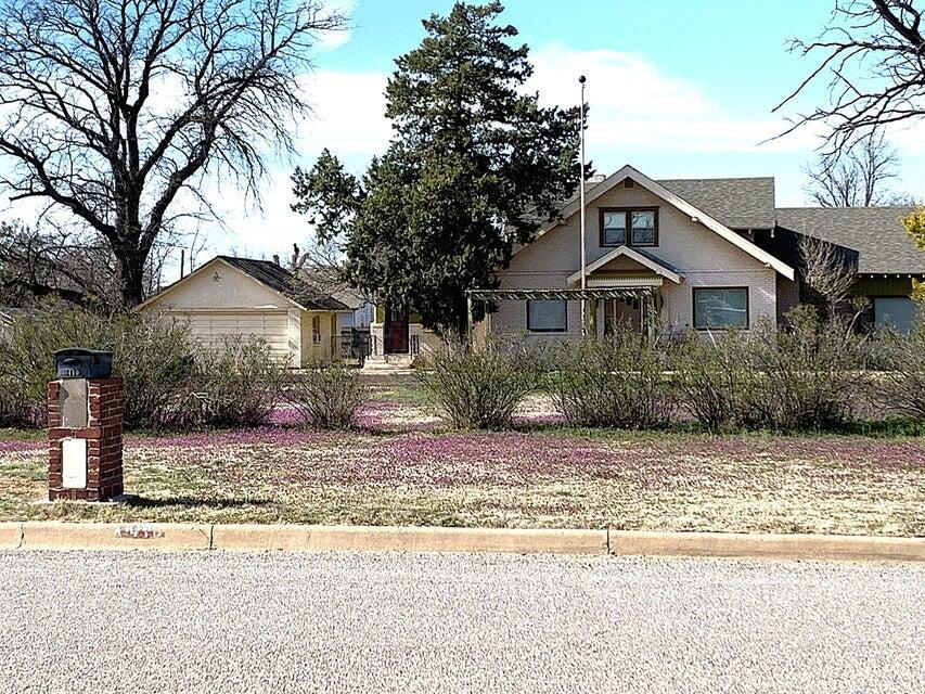 410 Buckler Avenue Property Photo