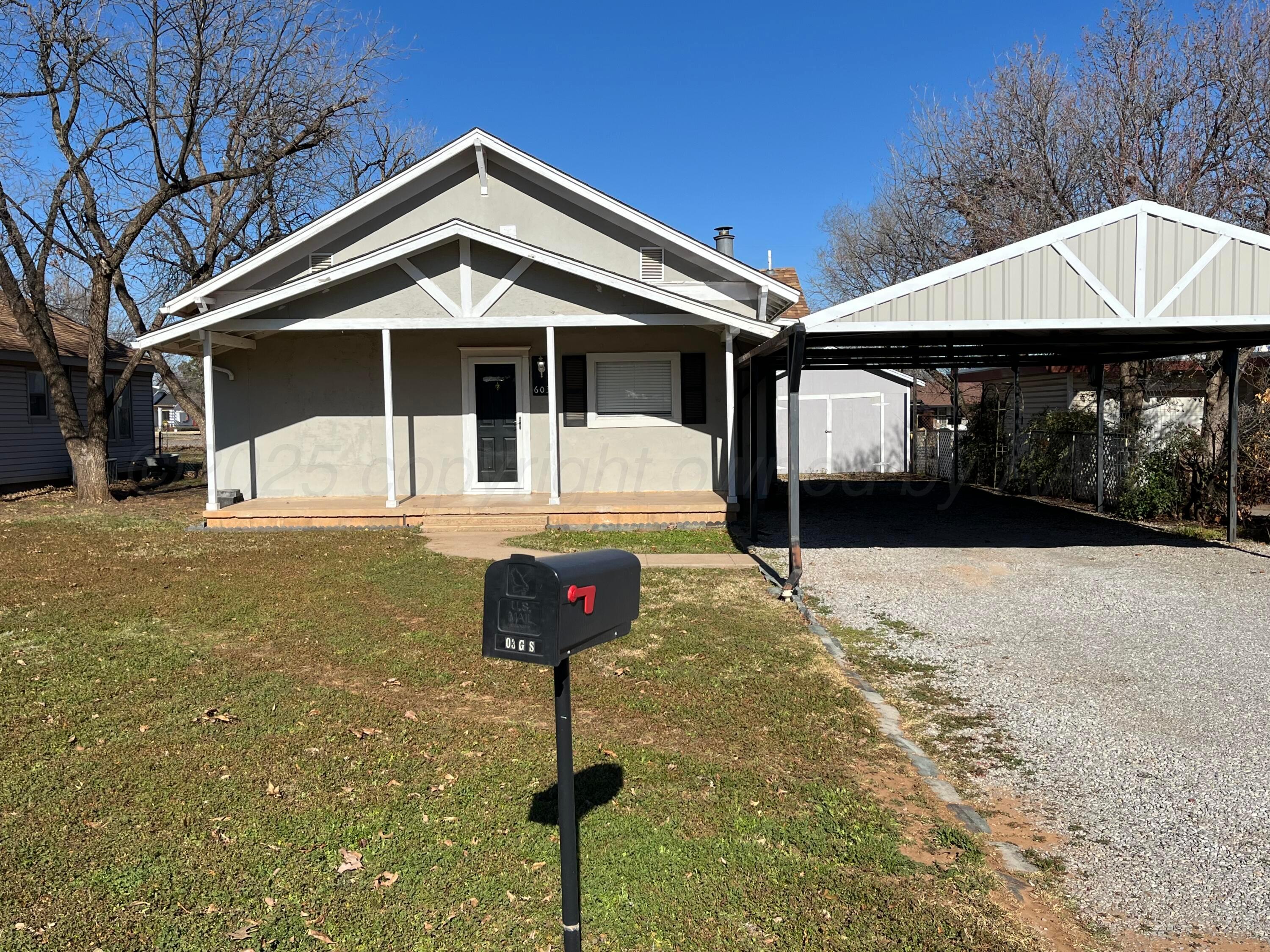 603 Se Ave G Property Photo