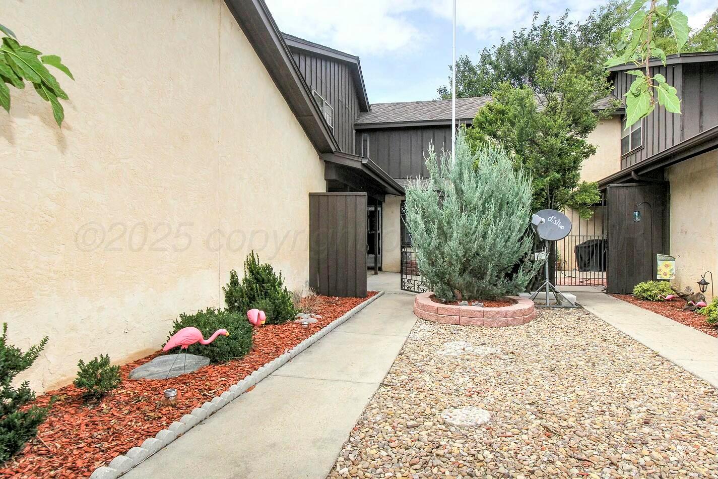 17 Cottonwood Lane Property Photo