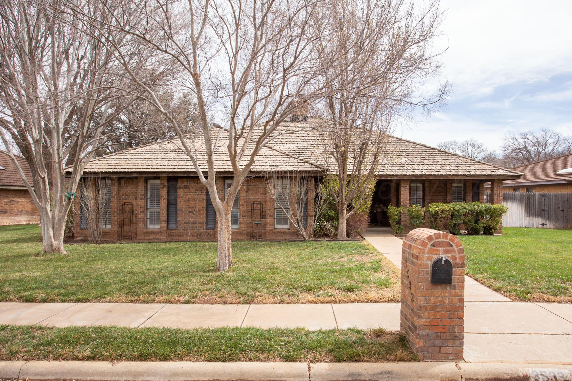 3533 Sleepy Hollow Boulevard Property Photo