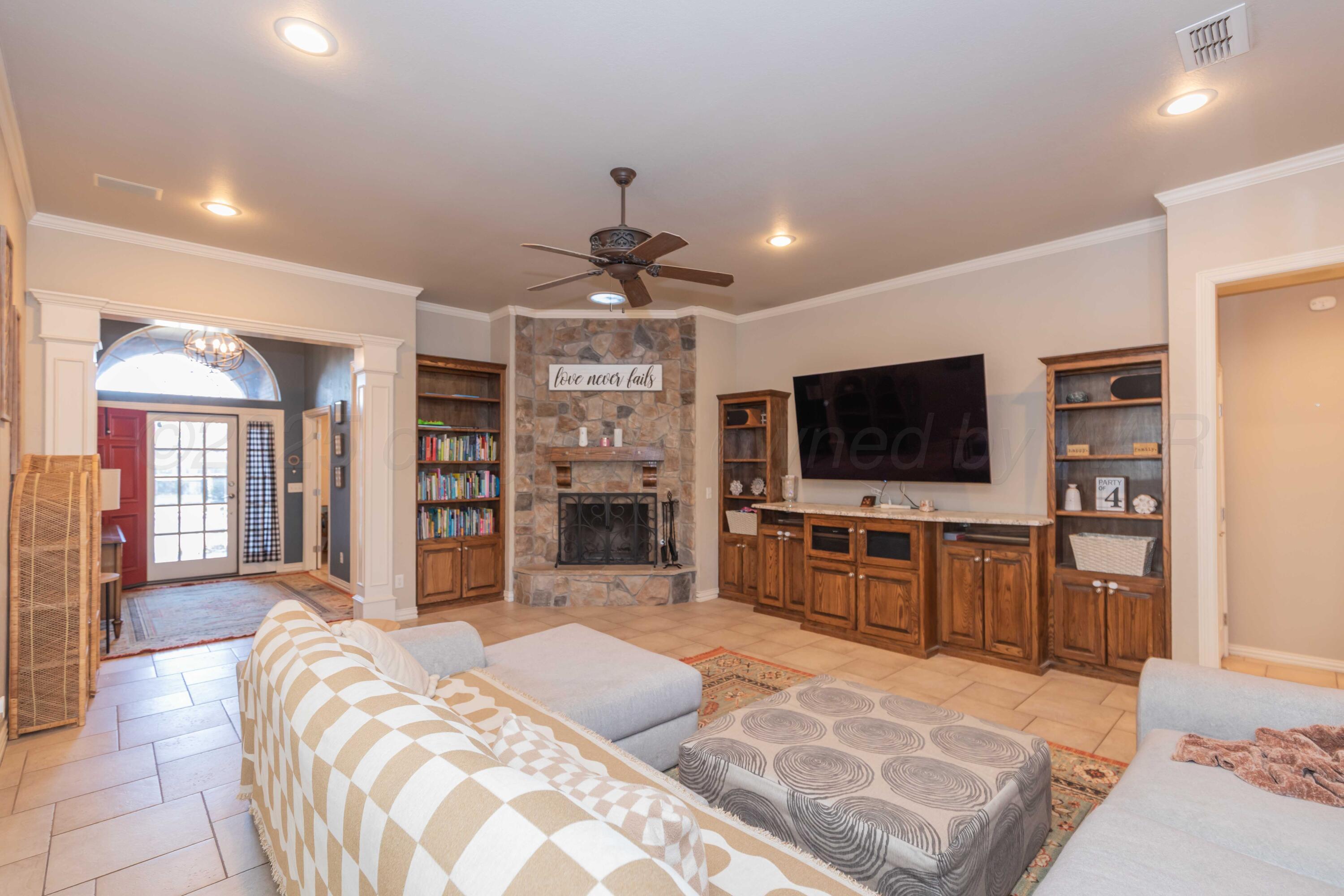 6900 Achieve Drive Property Photo 7