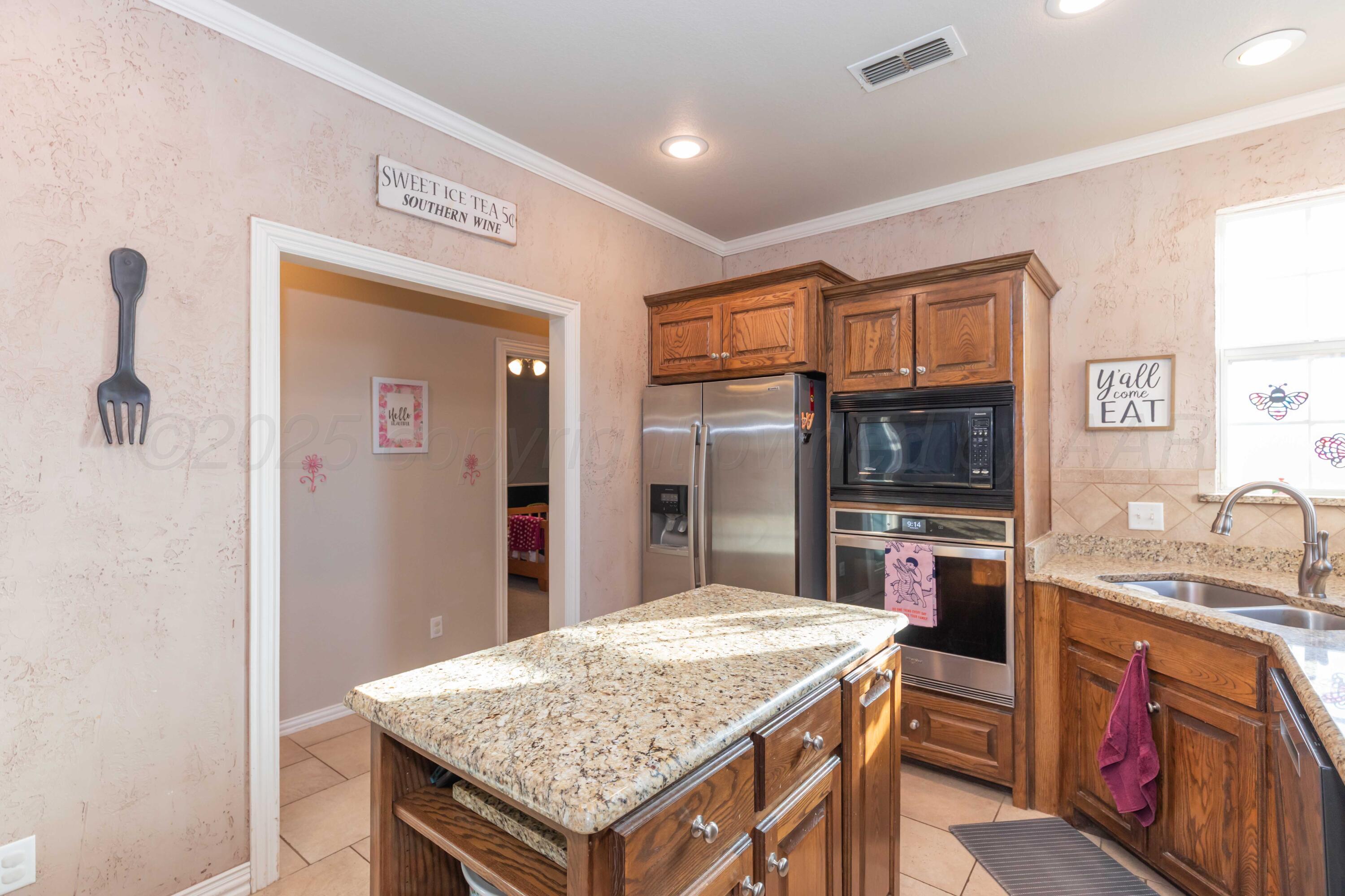 6900 Achieve Drive Property Photo 14