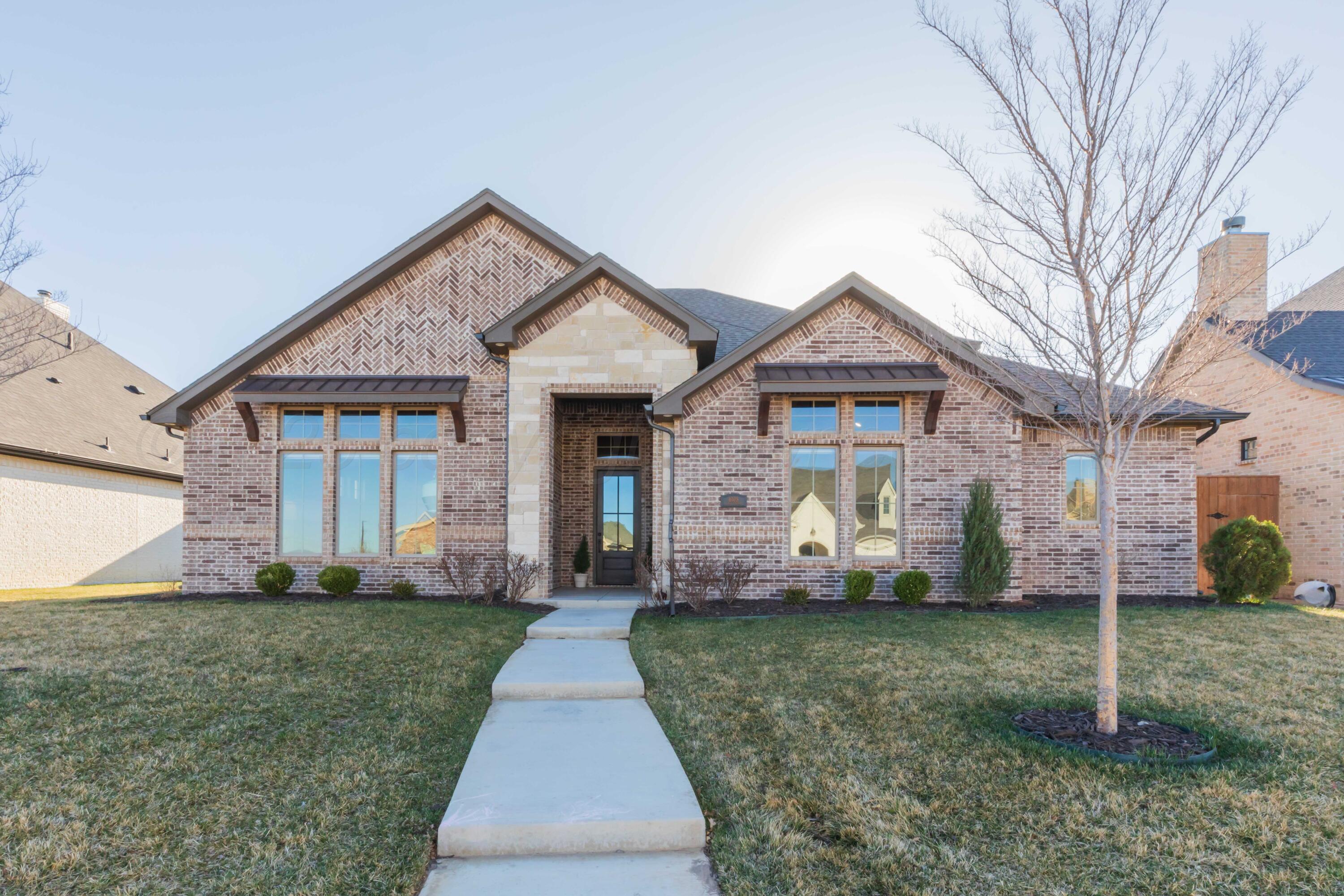 West Plains High School Real Estate Listings Main Image