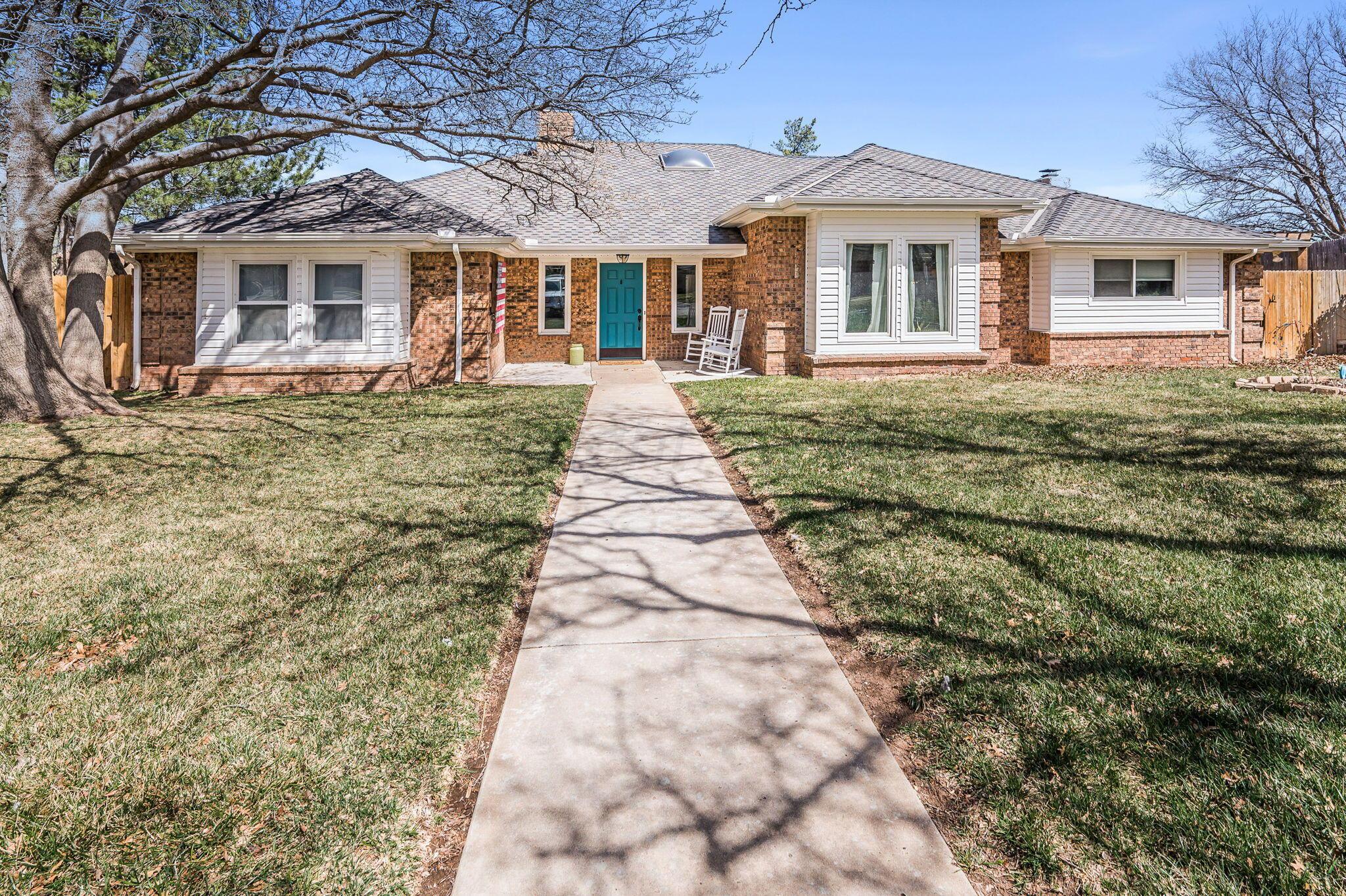 6800 Cloud Crest Drive Property Photo 1