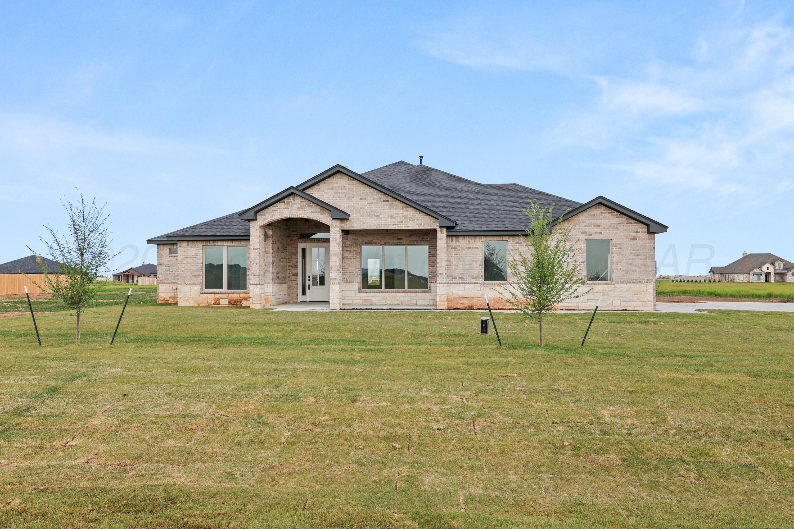 9961 Highland Springs Drive Property Photo 1