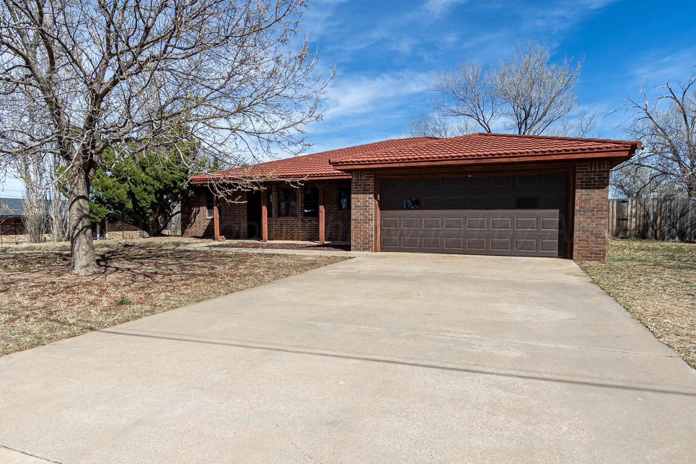 507 S Leroy Street Property Photo