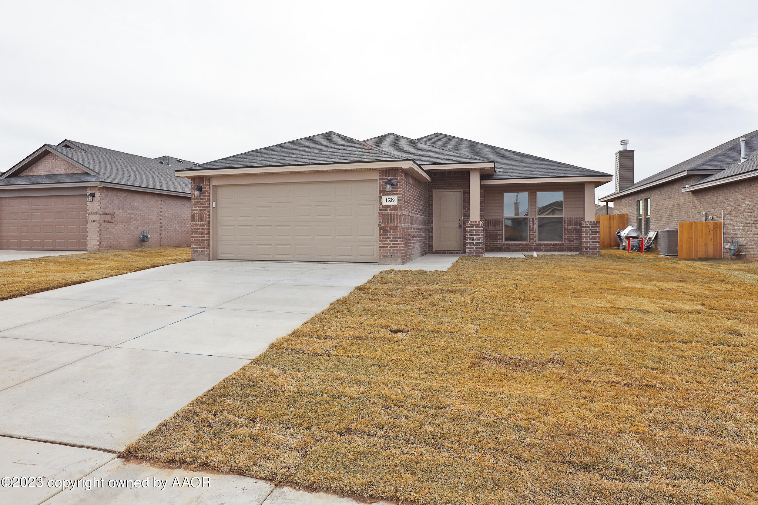 1539 Montaluse Road Property Photo