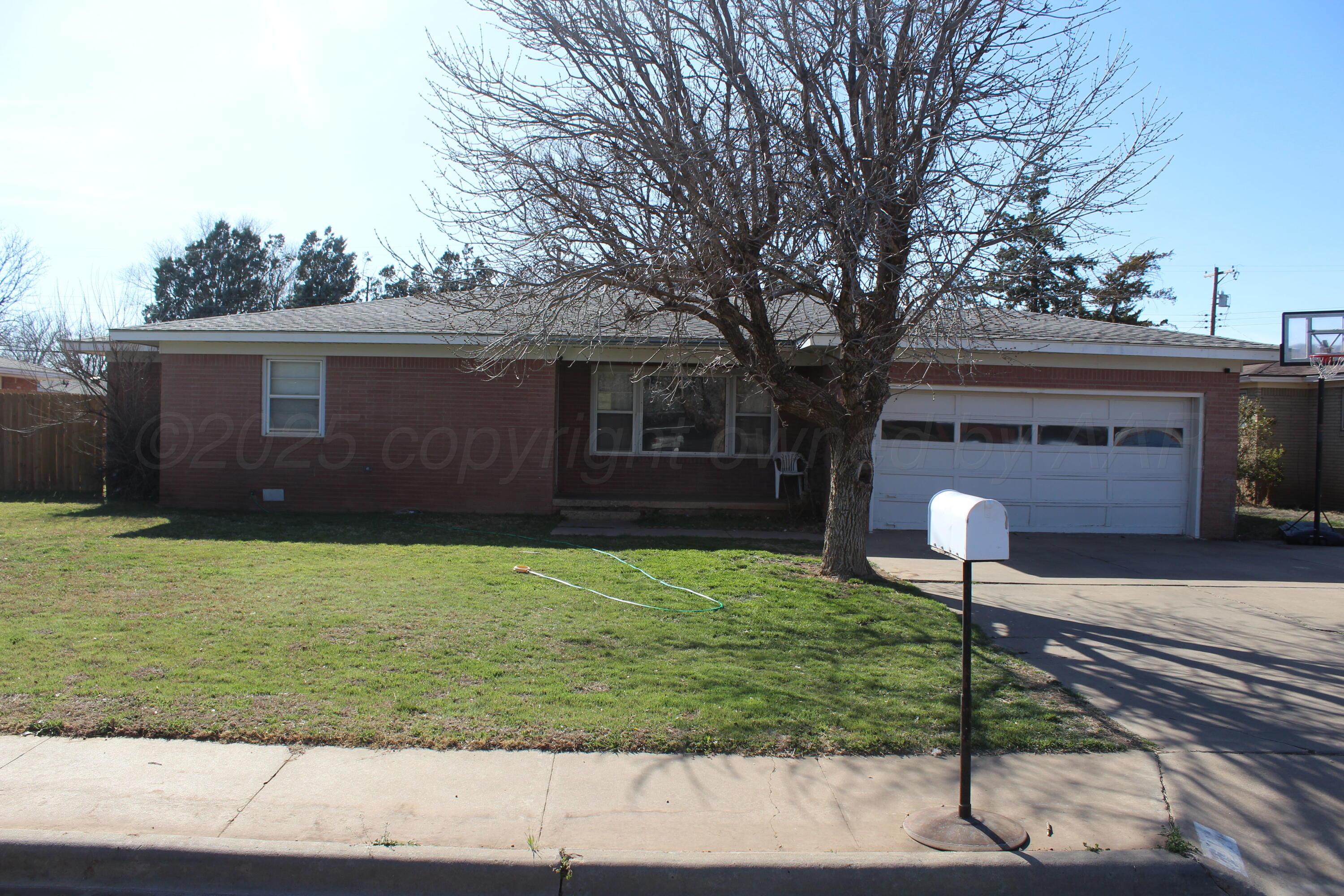 127 Centre Property Photo