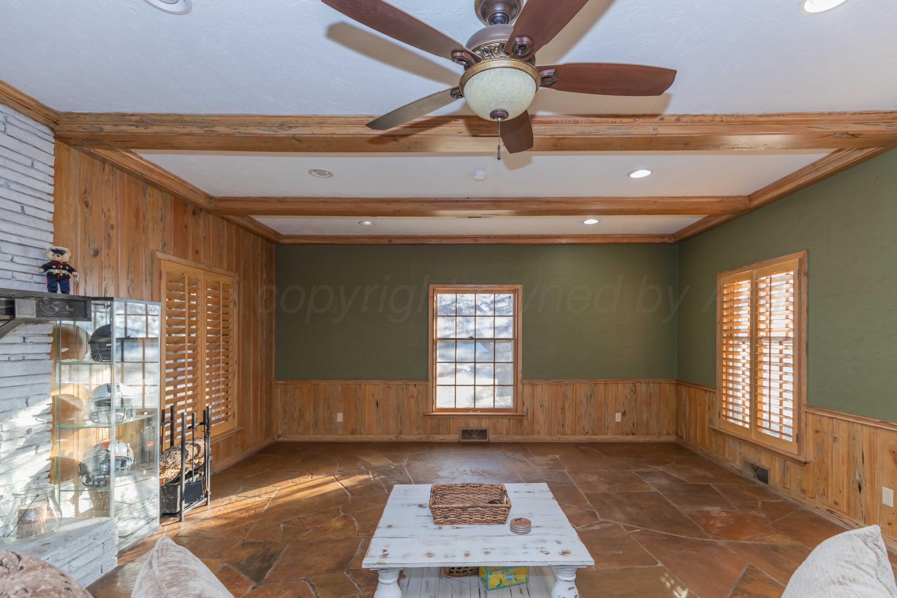 1318 Broadmoor Street Property Photo 4
