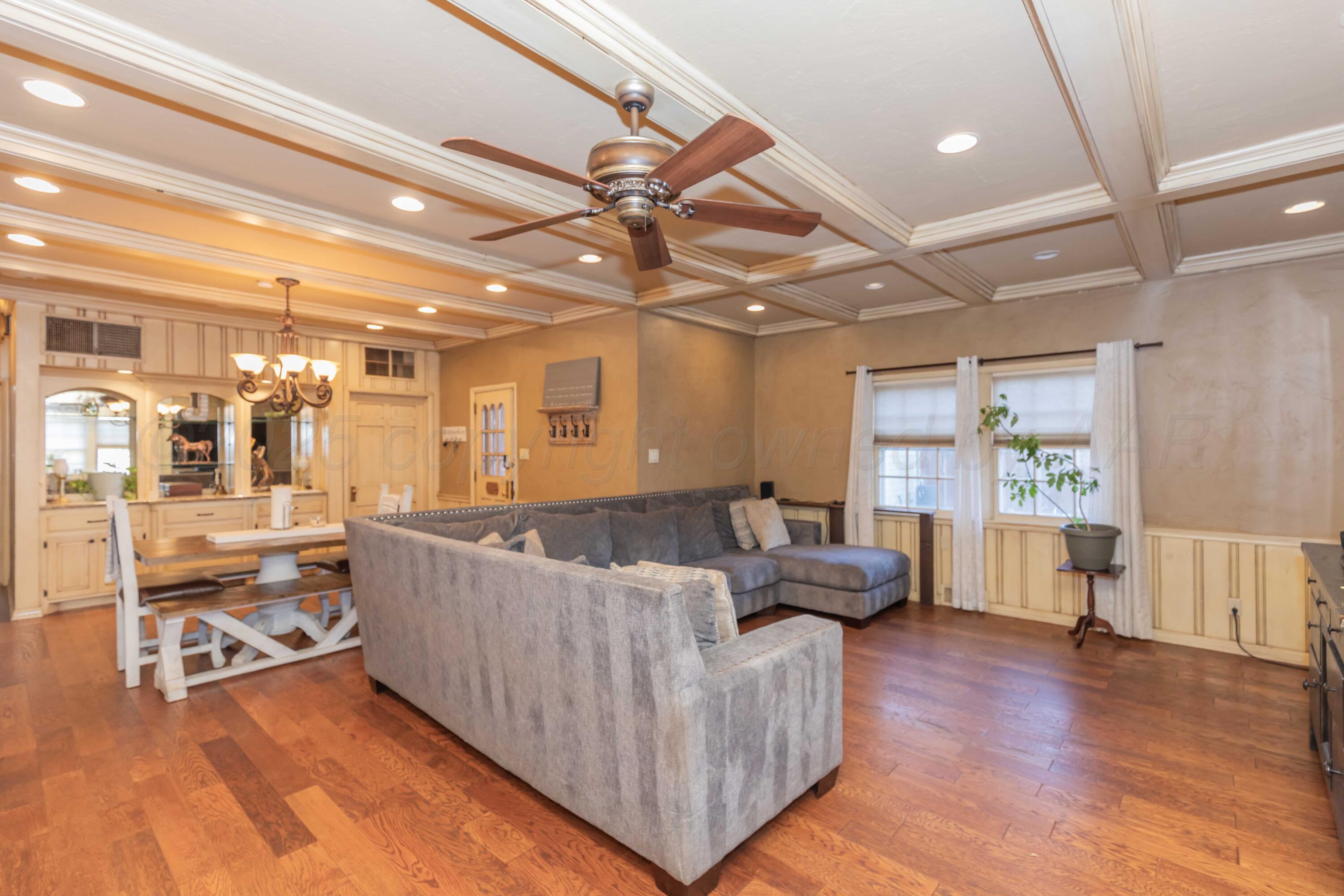 1318 Broadmoor Street Property Photo 13