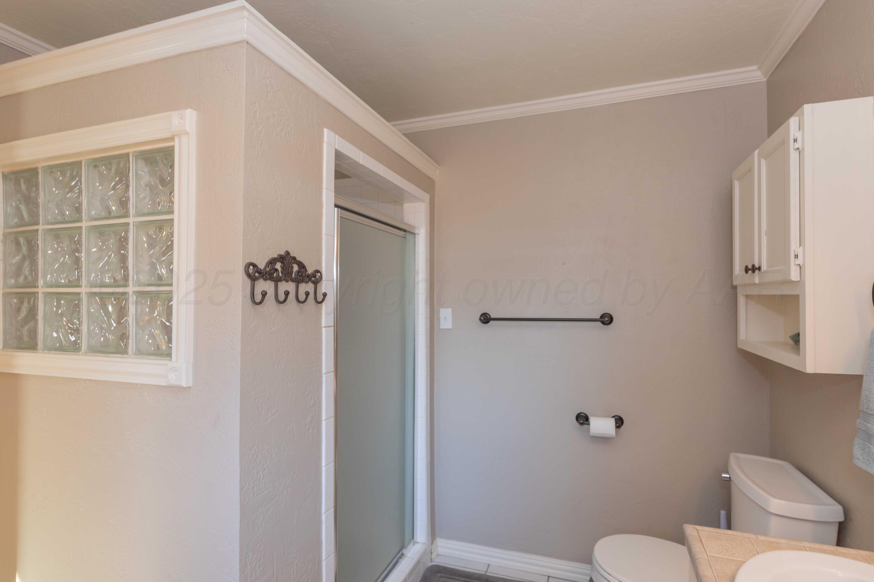 1318 Broadmoor Street Property Photo 21