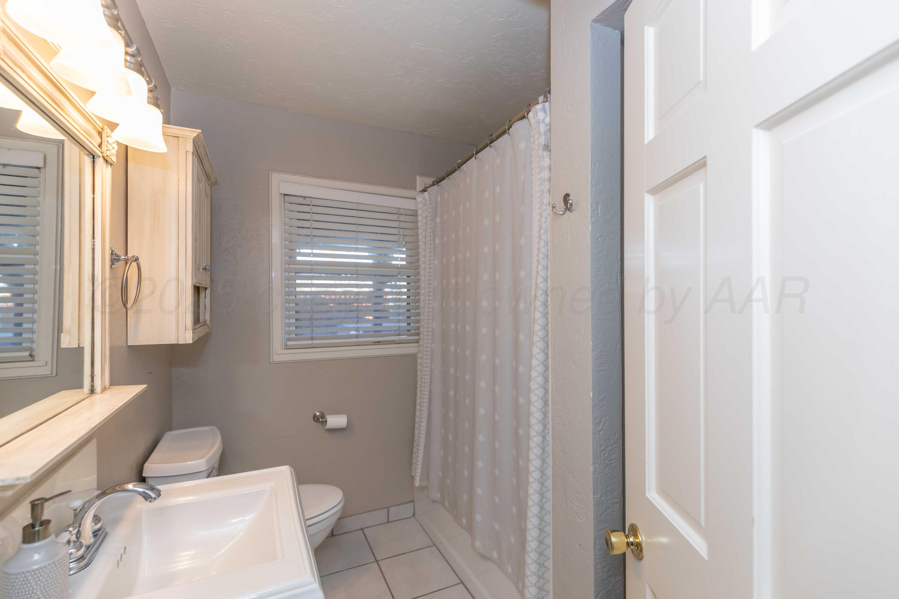 1318 Broadmoor Street Property Photo 29