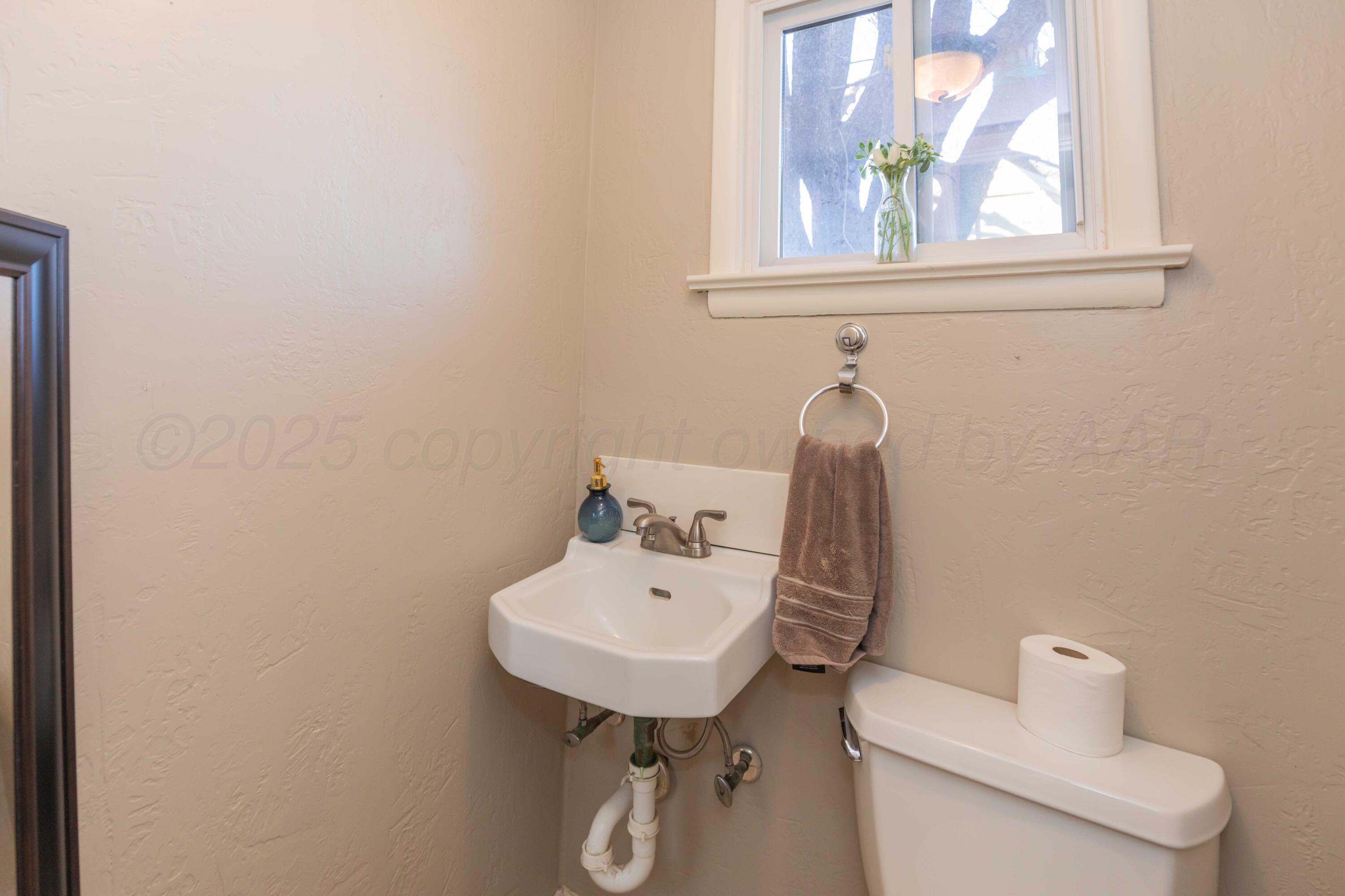 1318 Broadmoor Street Property Photo 40