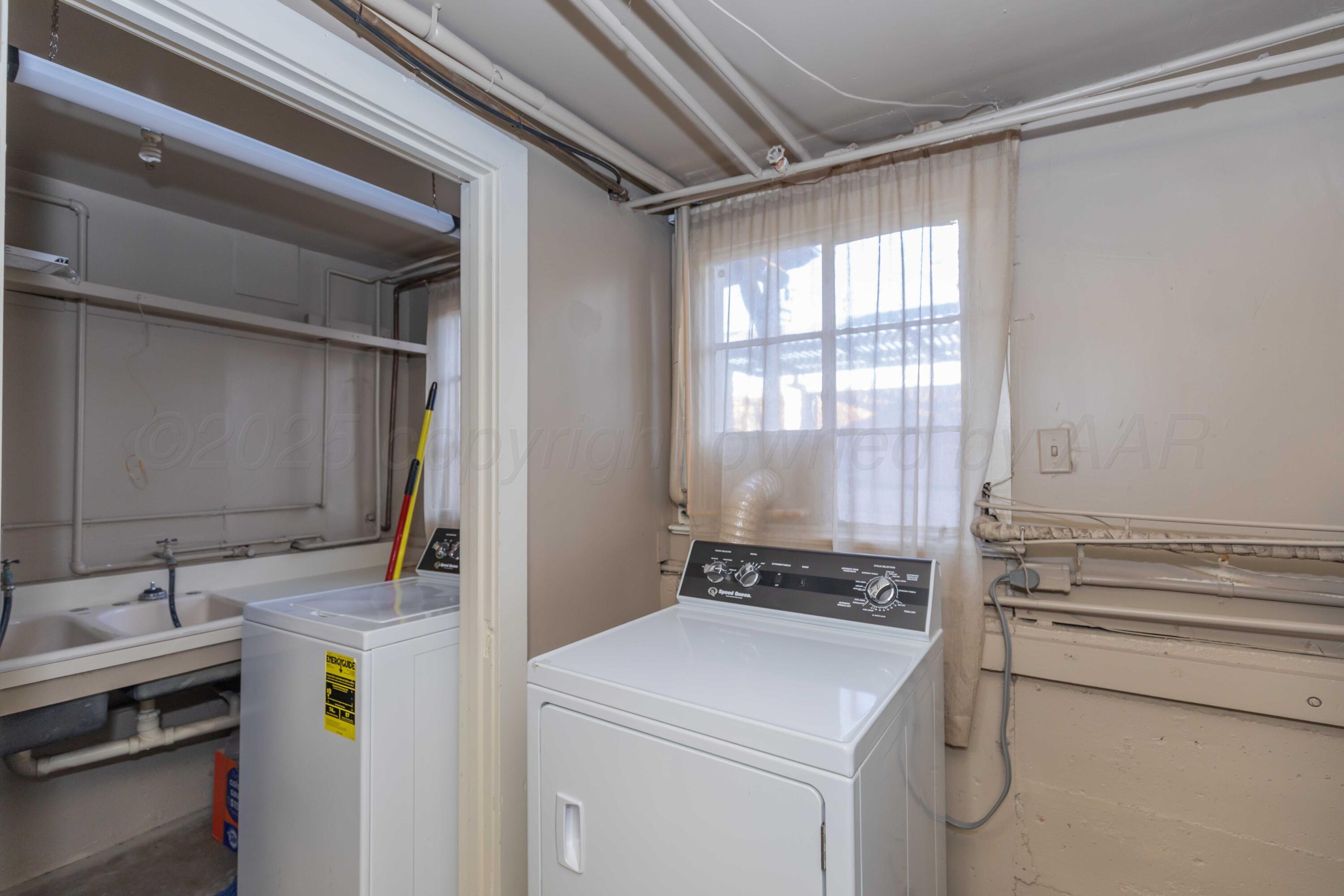 1318 Broadmoor Street Property Photo 42