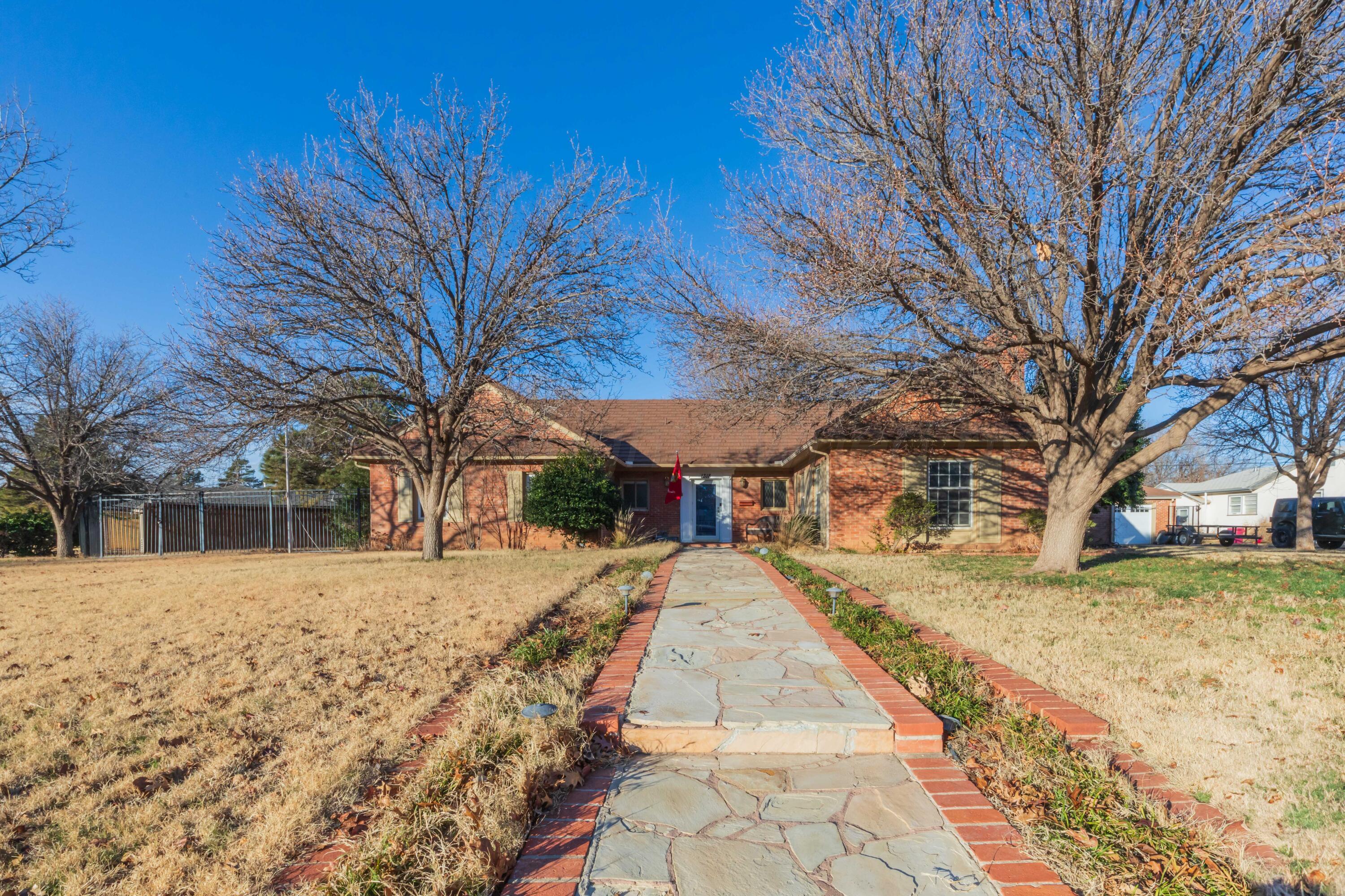 1318 Broadmoor Street Property Photo 54