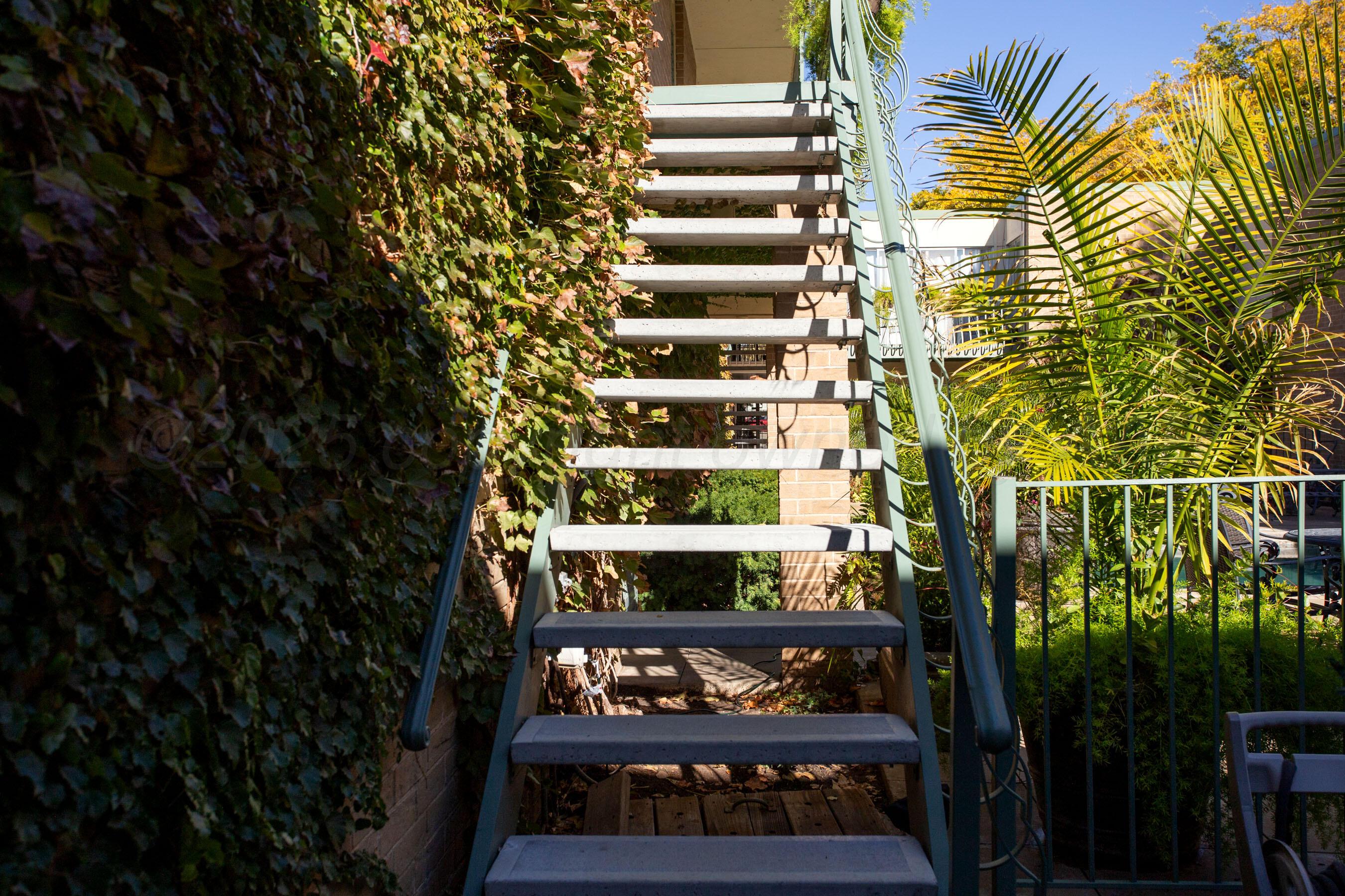 2400 S Polk Street Property Photo 1