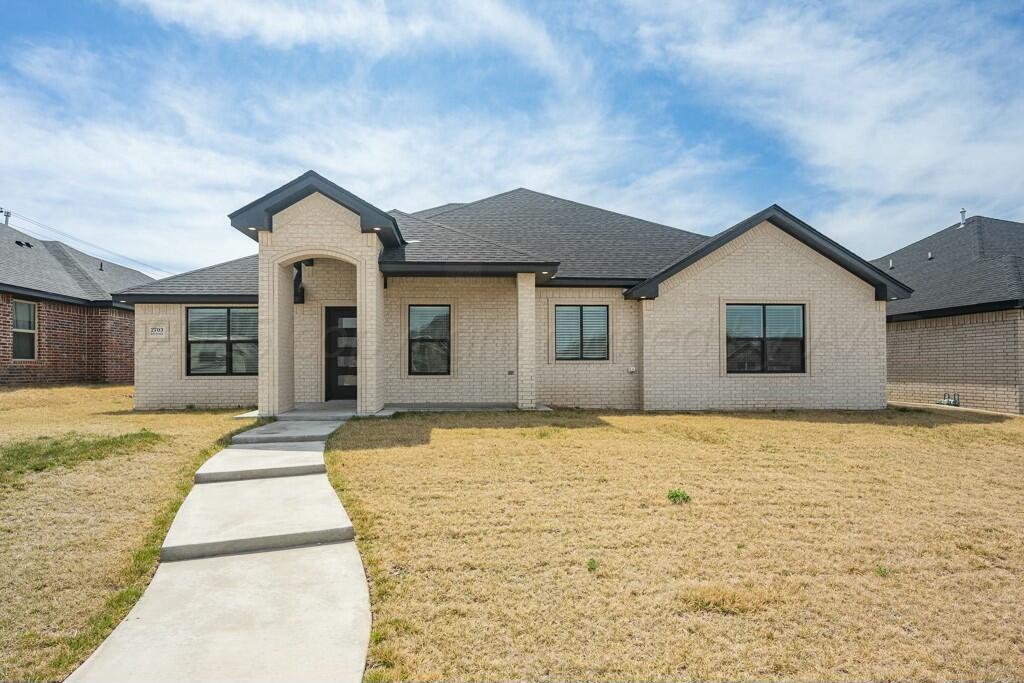 2703 Daytona Avenue Property Photo