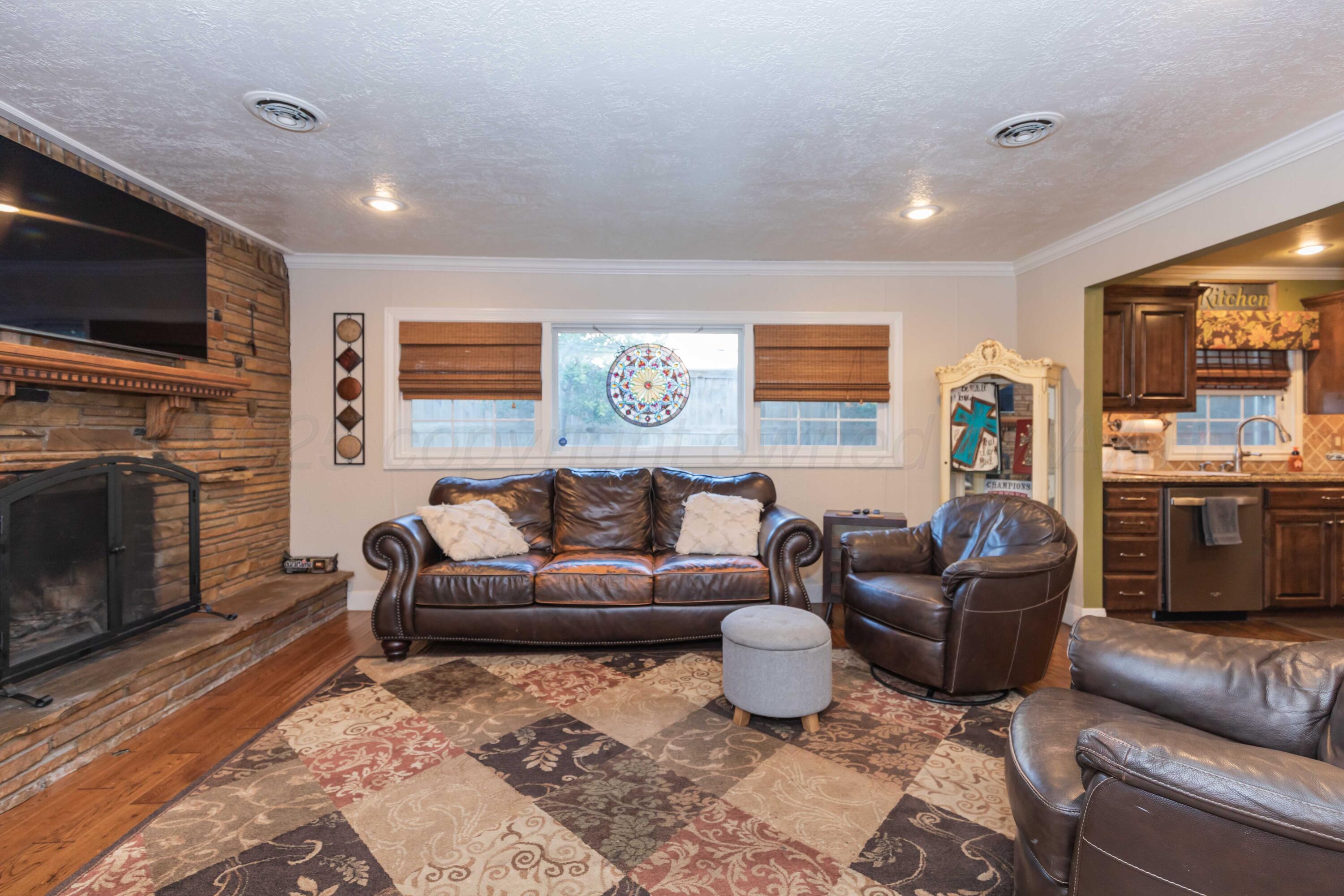 2615 Mockingbird Lane Property Photo 10