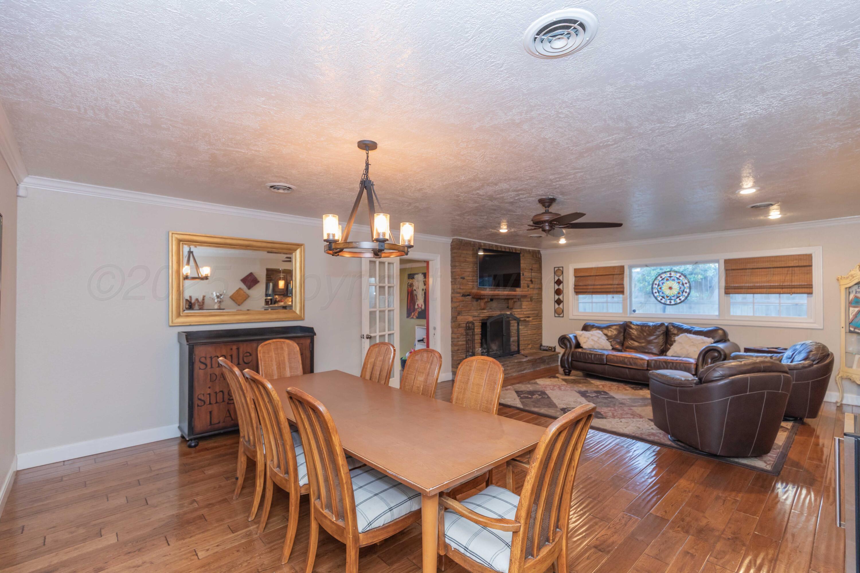 2615 Mockingbird Lane Property Photo 12